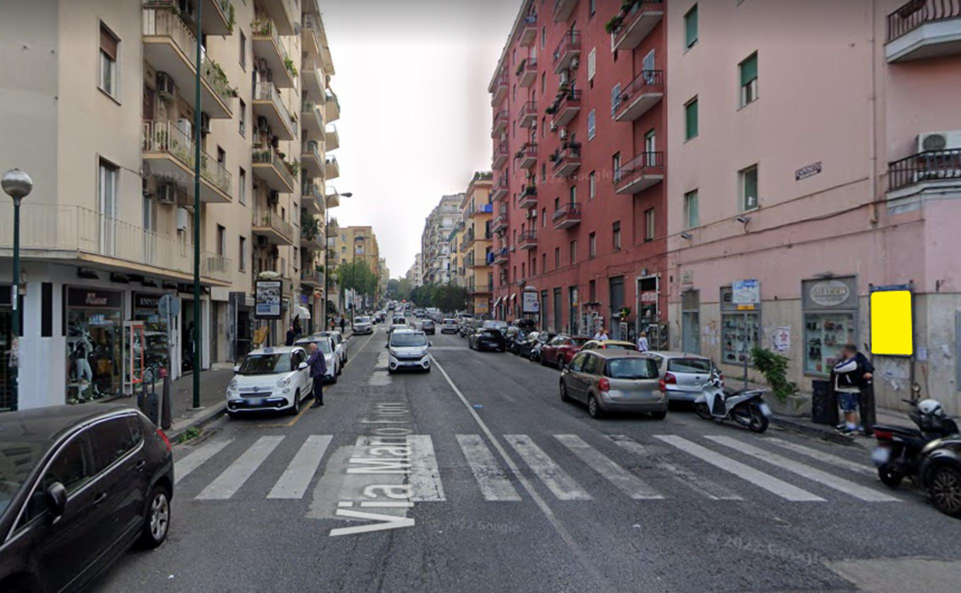 Impianto STENDARDO a Napoli, in zona Gran Caffè Medaglie d'oro