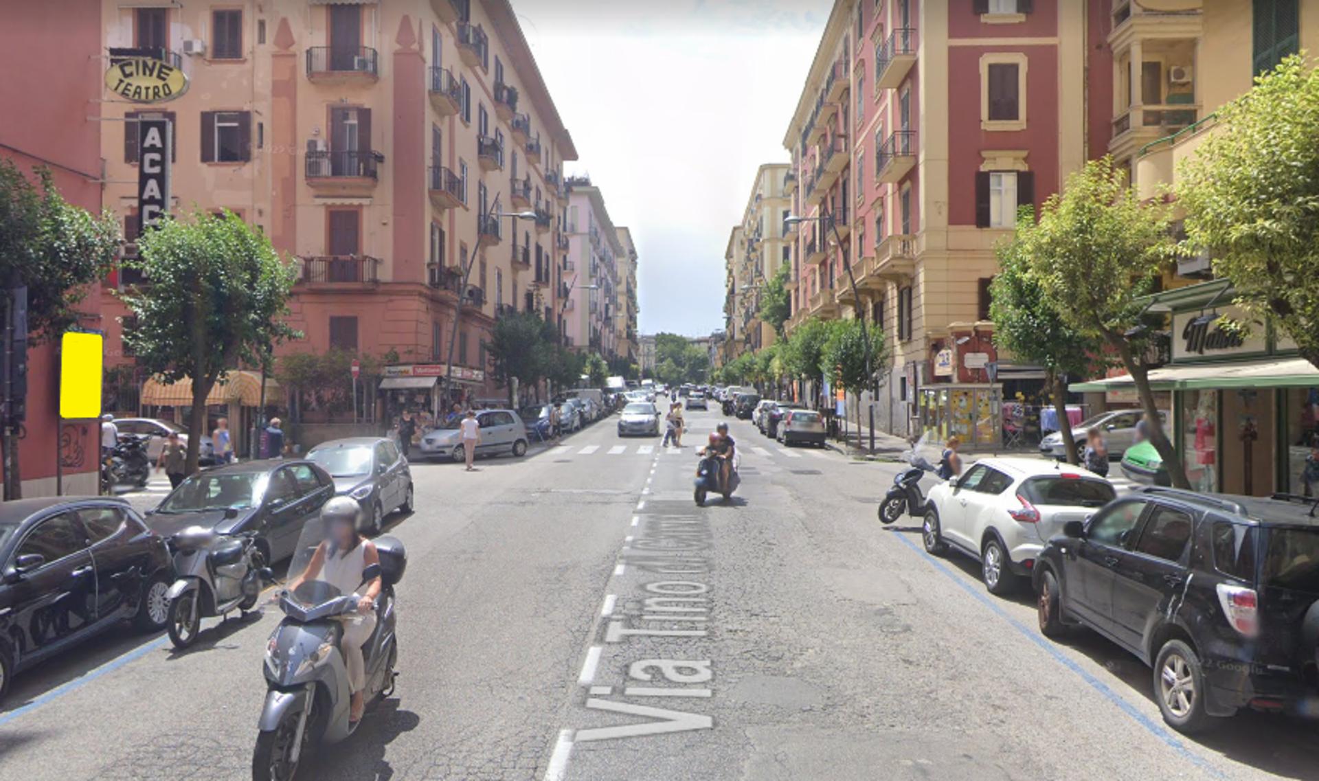 Impianto STENDARDO a Napoli, in zona Gran Caffè Medaglie d'oro