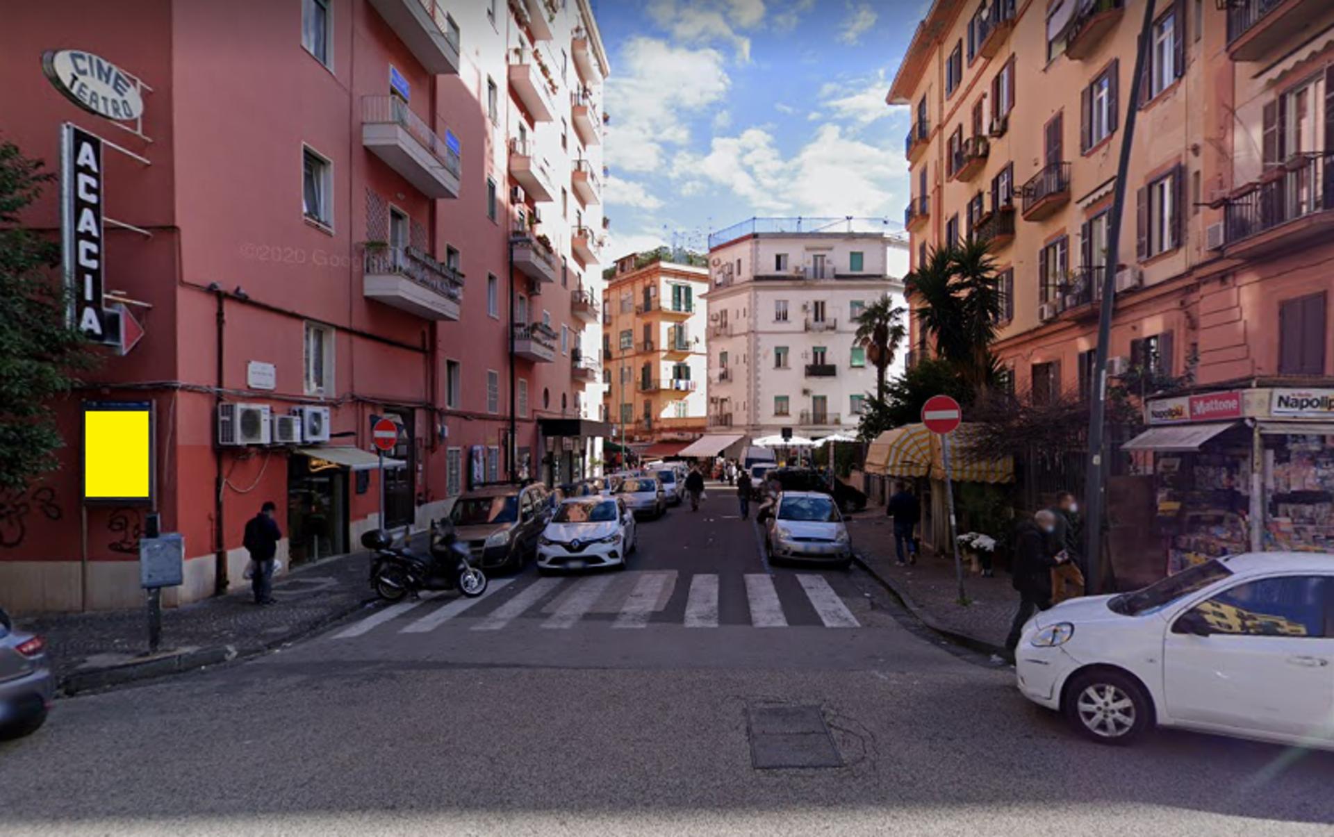 Impianto STENDARDO a Napoli, in zona Gran Caffè Medaglie d'oro