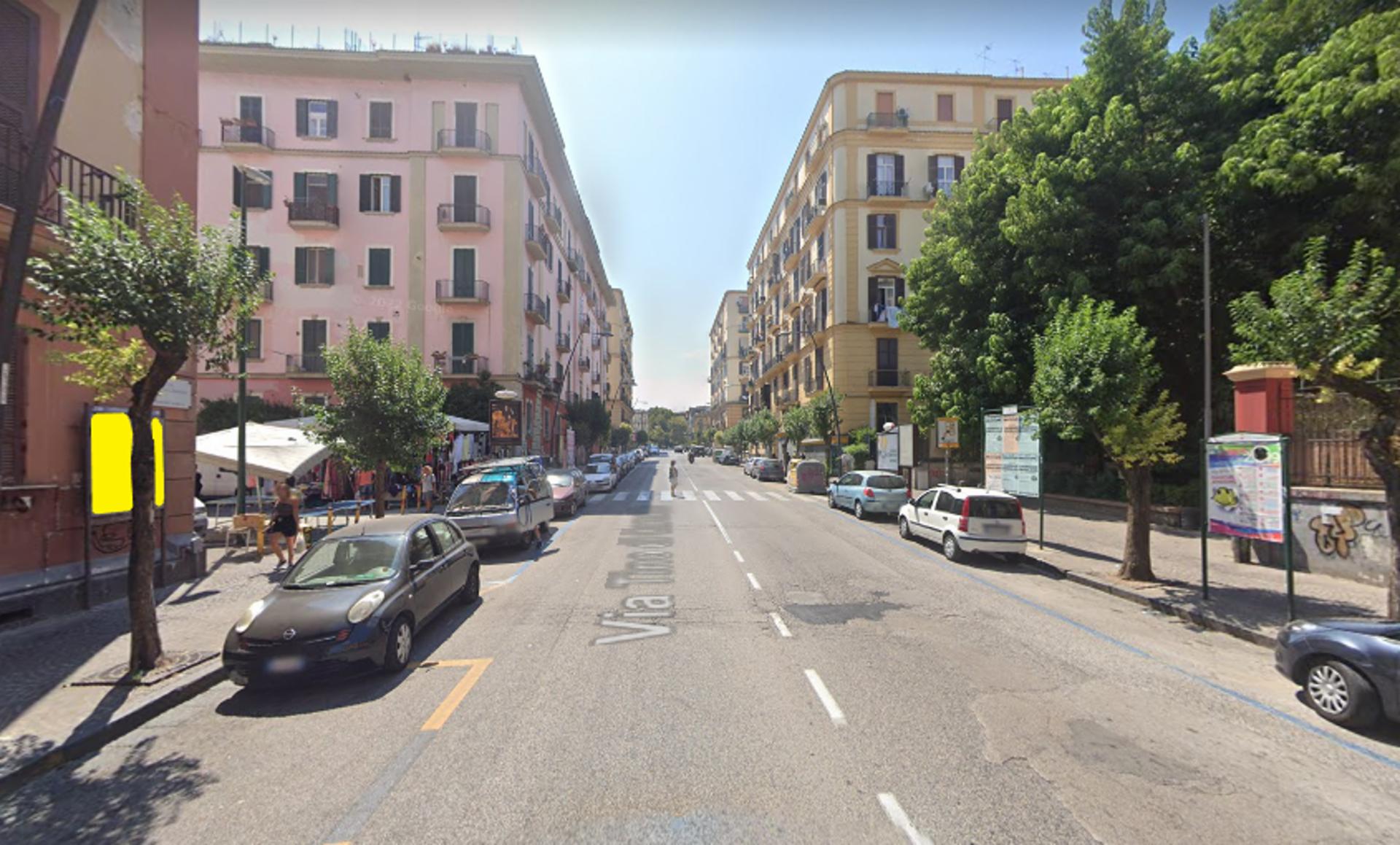 Impianto STENDARDO a Napoli, in zona Dixie Steak House
