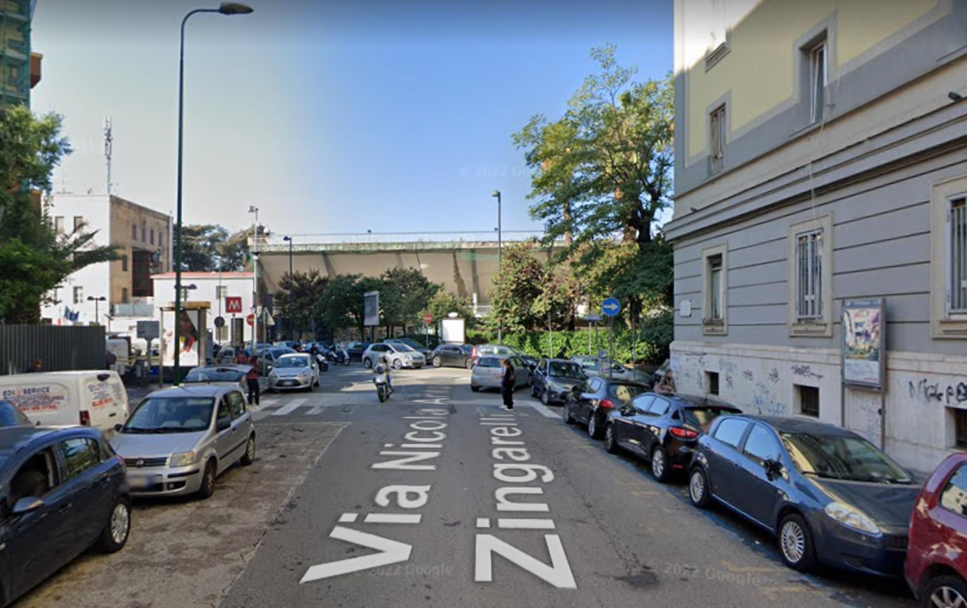 Impianto STENDARDO a Napoli, in zona Sole 365