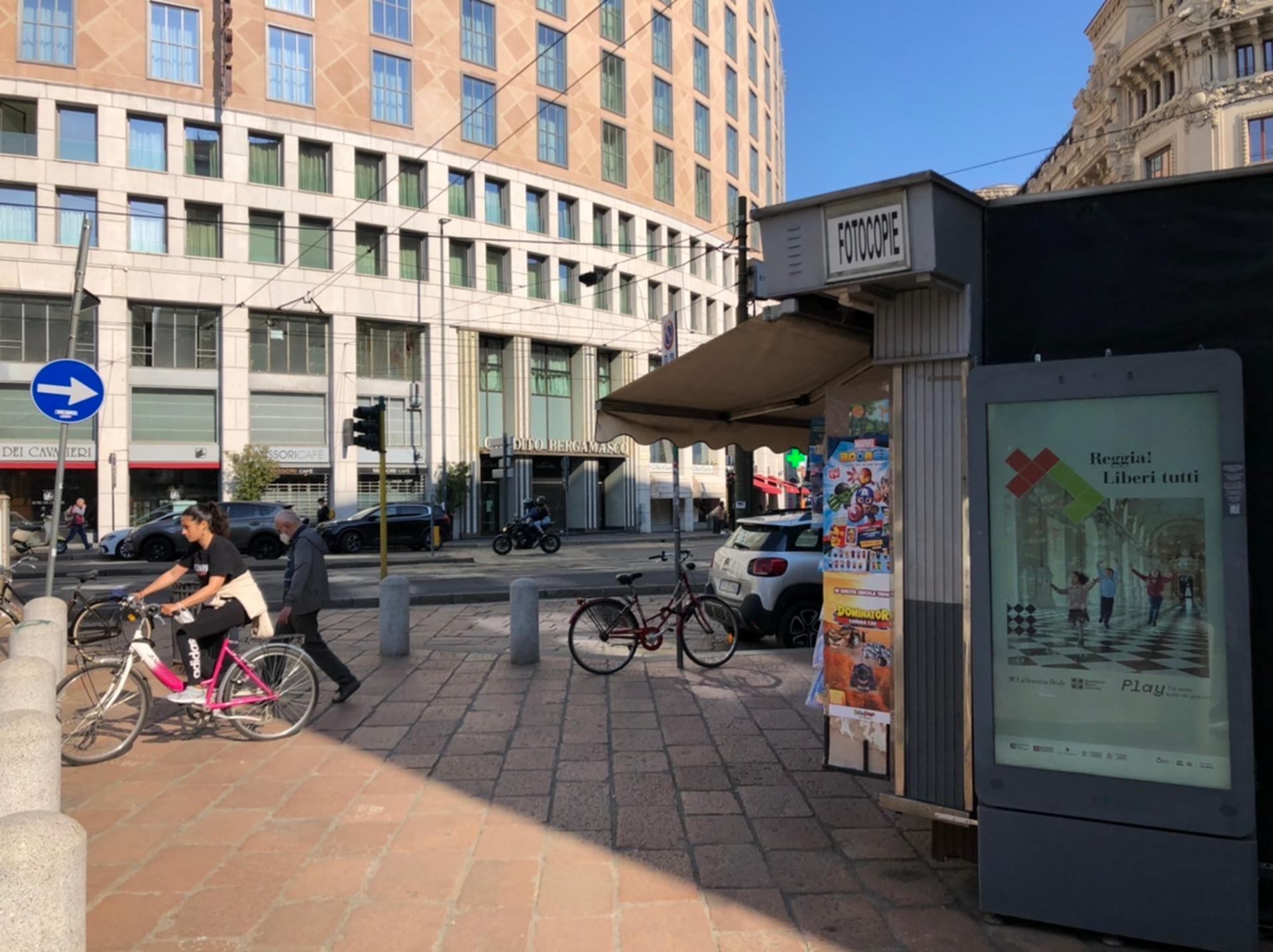 Impianto TOTEM DIGITALE a Milano, in zona Cripta di San Giovanni in Conca