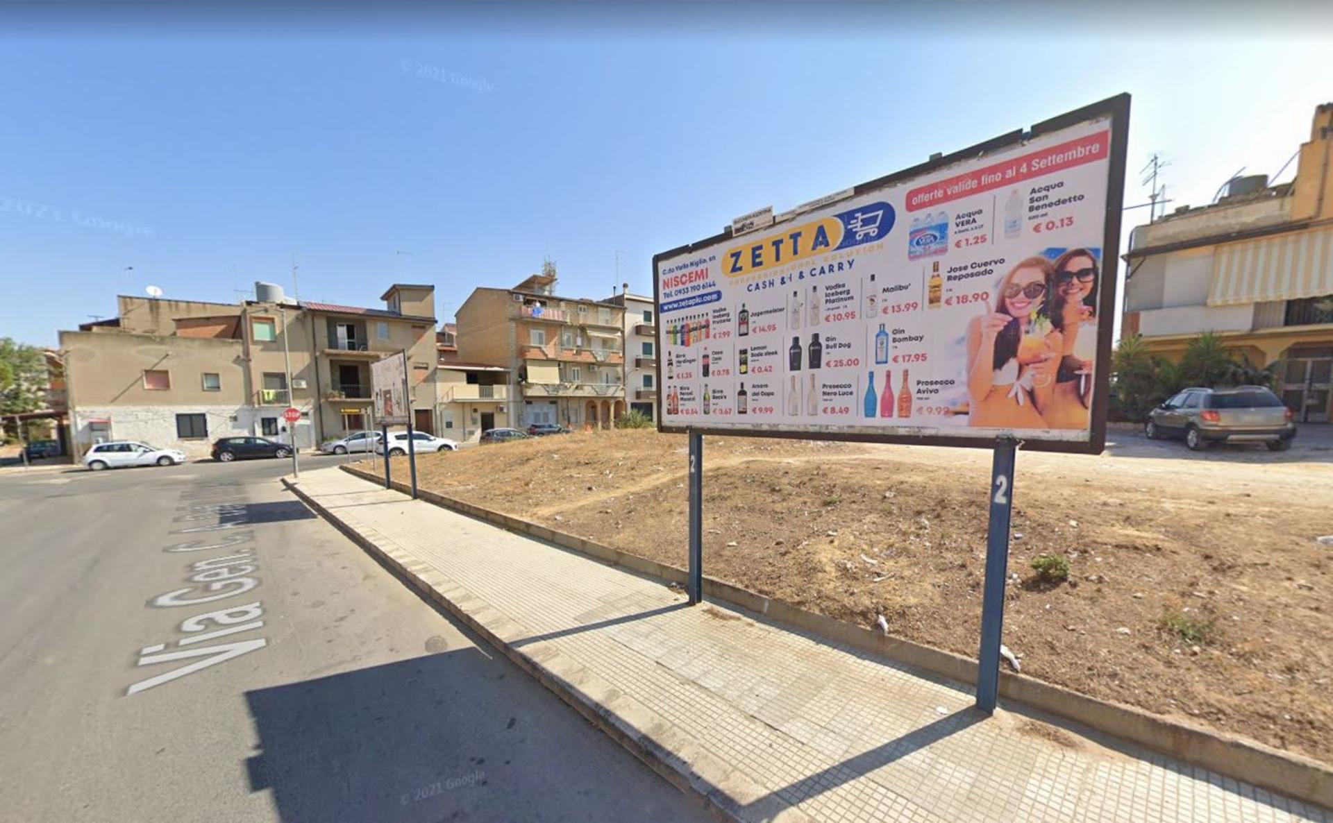 Impianto POSTER a Niscemi, in zona Ard Discount