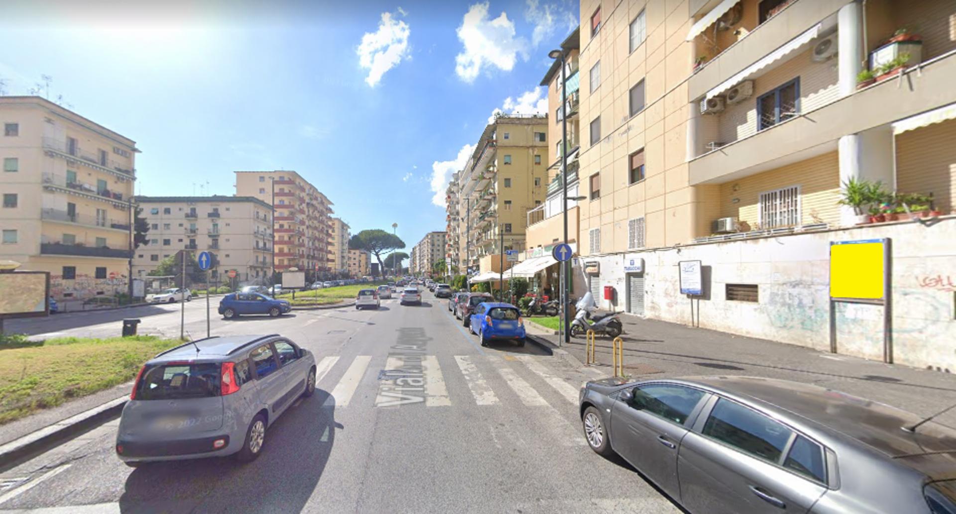 Impianto STENDARDO a Napoli, in zona Sweet Caffè