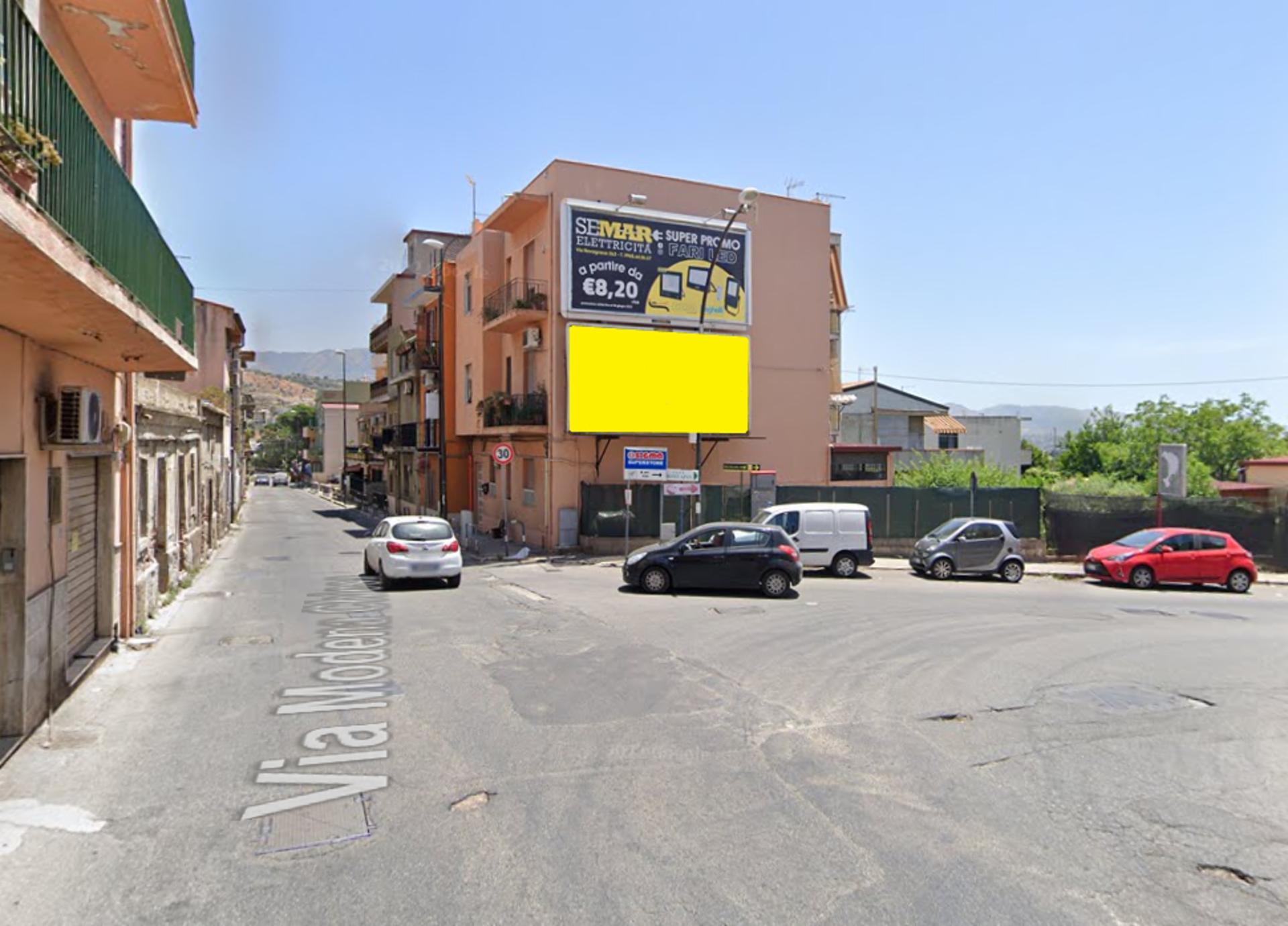 Impianto 6 X 3 a Reggio di Calabria, in zona Supermercato Pam