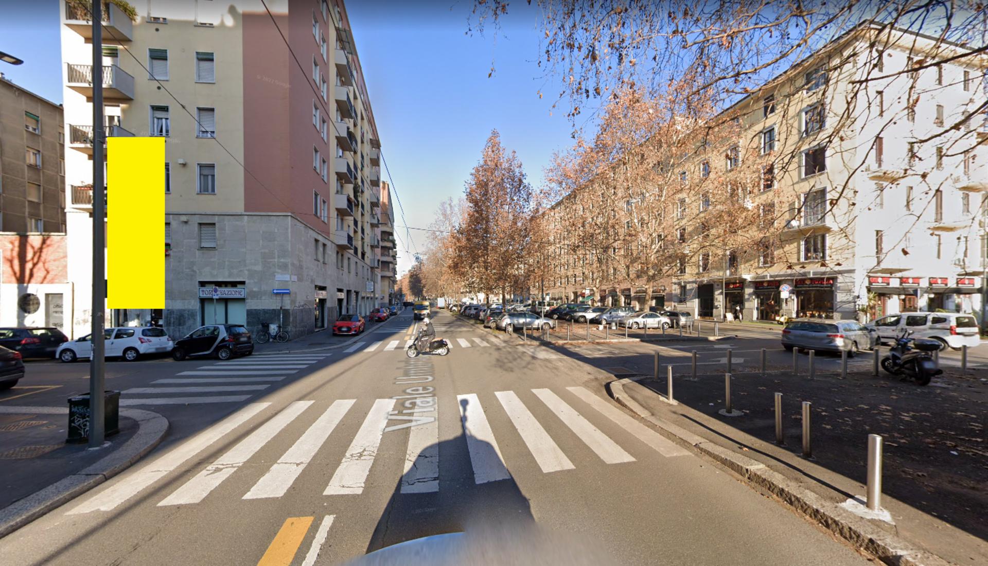 Impianto VERTICAL BANNER a Milano, in zona Mineral do Brasil