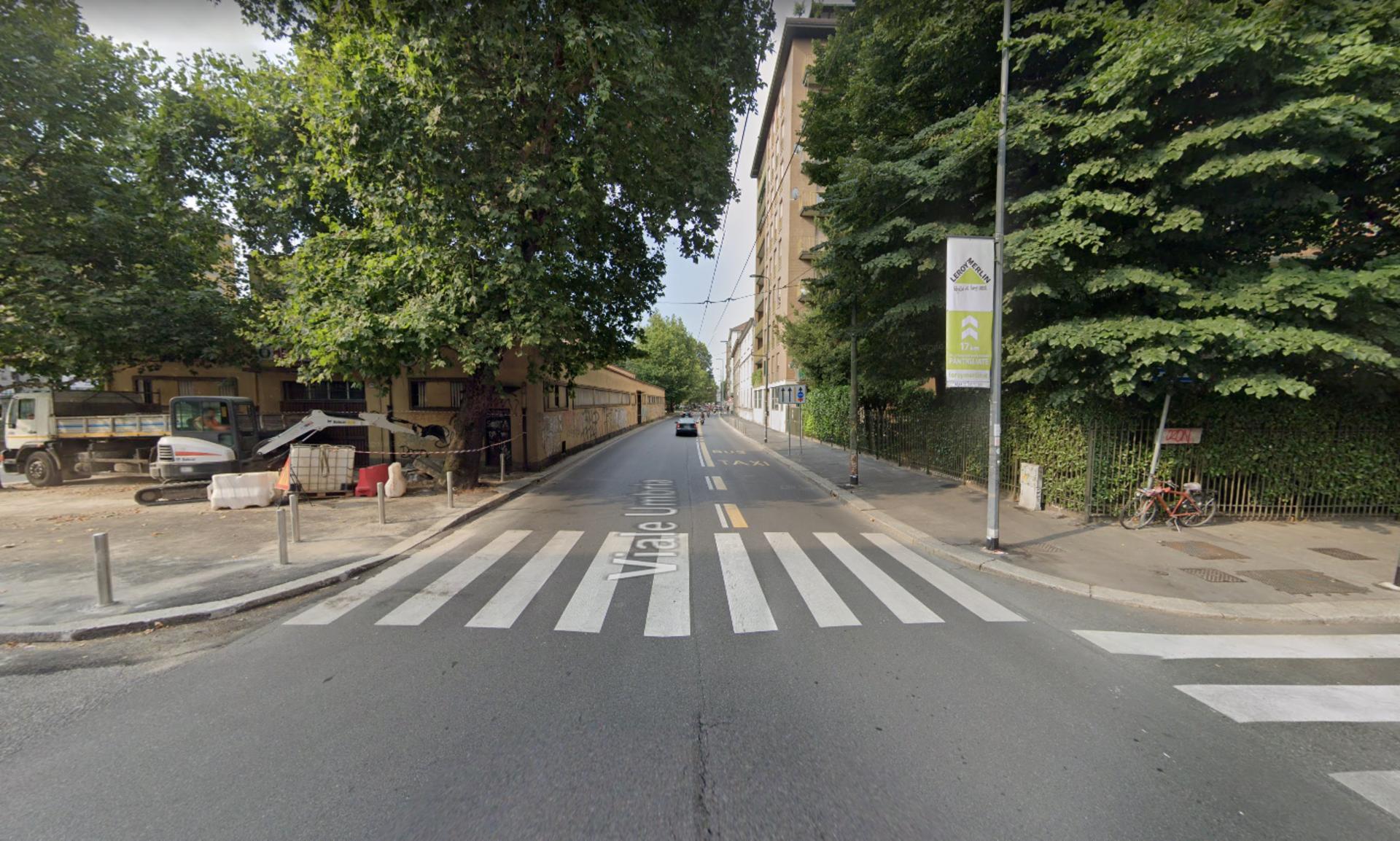 Impianto VERTICAL BANNER a Milano, in zona Mineral do Brasil
