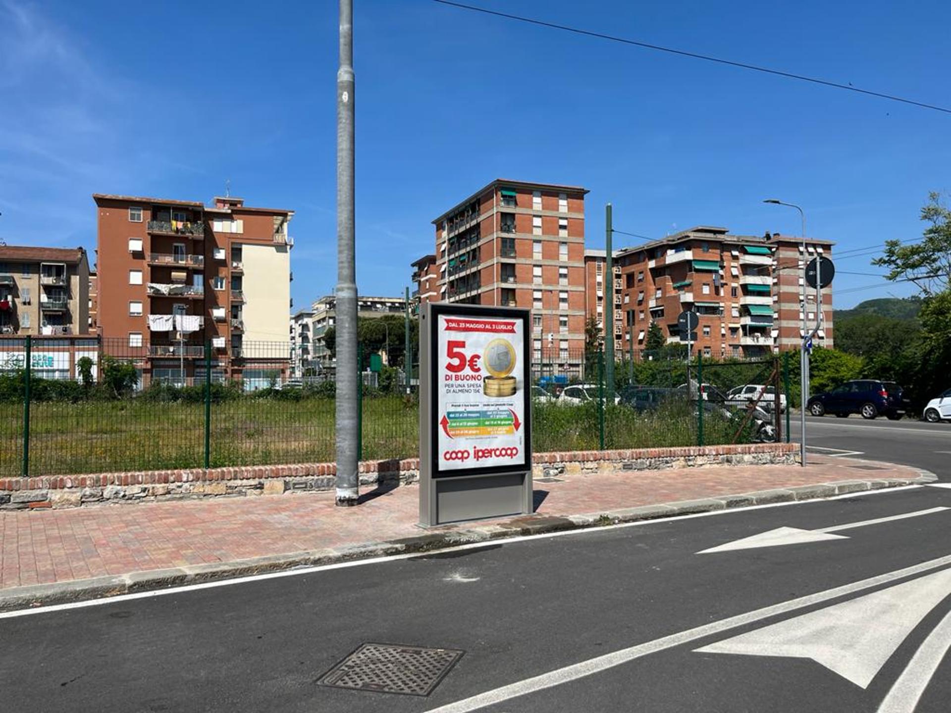 Impianto TOTEM a La Spezia, in zona Burger King