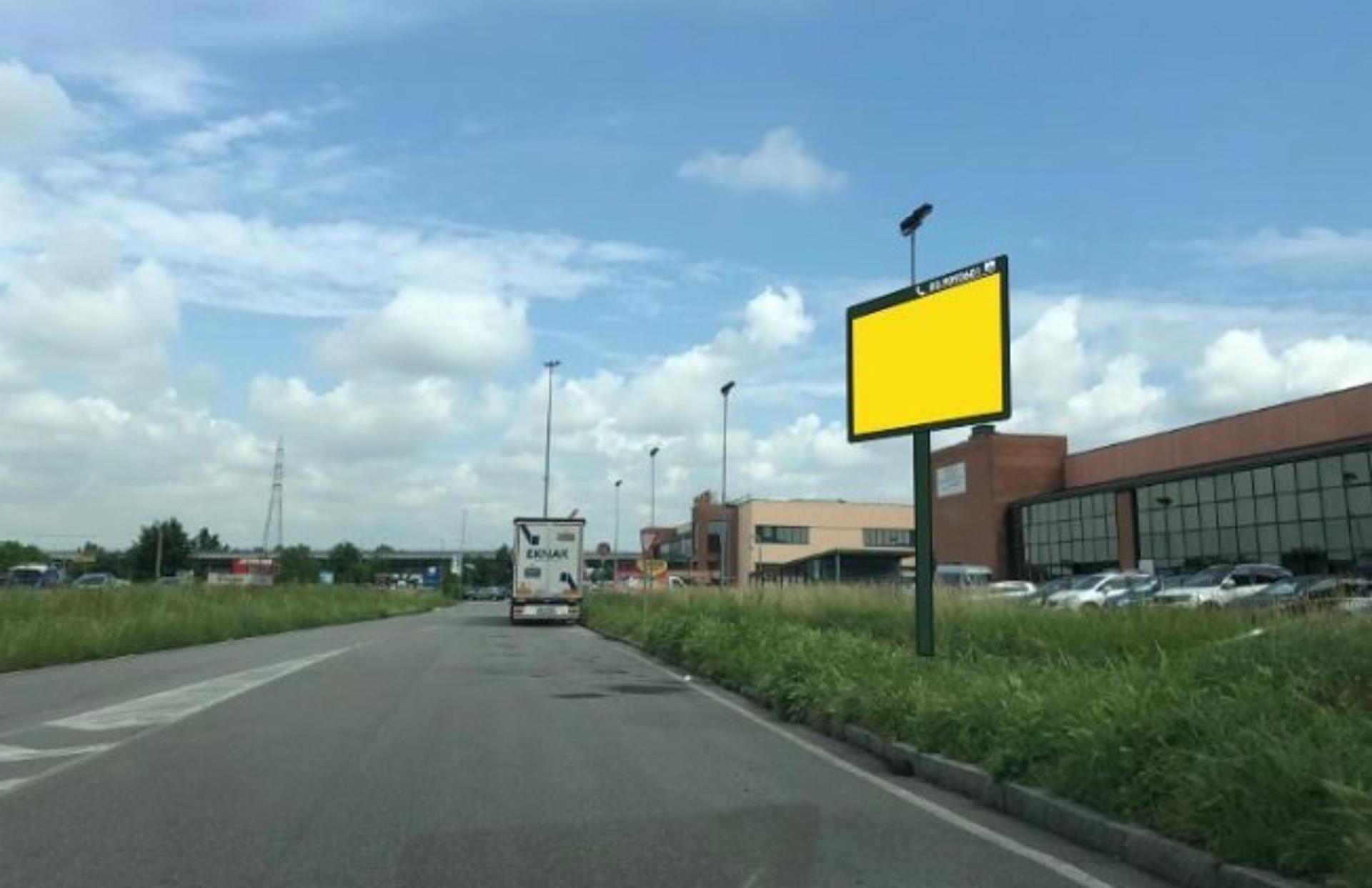 Impianto a VIALE Norvegia 285 mt. dopo Viale Germania  Melzo