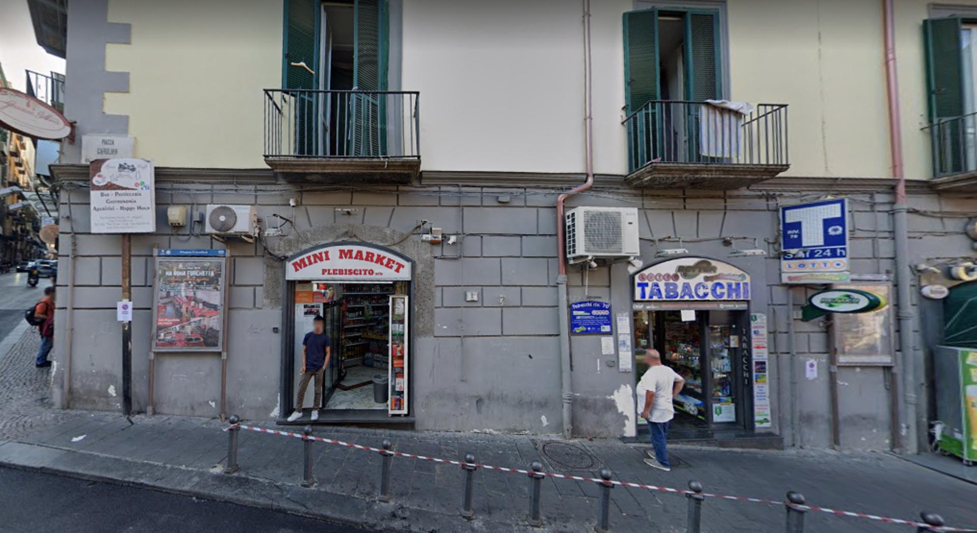 Impianto a PIAZZA CAROLINA  Napoli