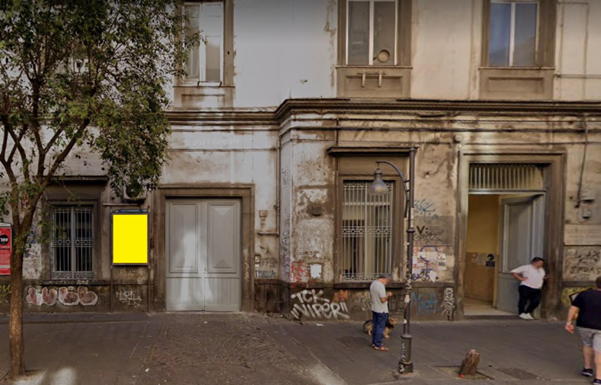 Impianto STENDARDO a Napoli, in zona Chiesa di Santa Maria di Costantinopoli