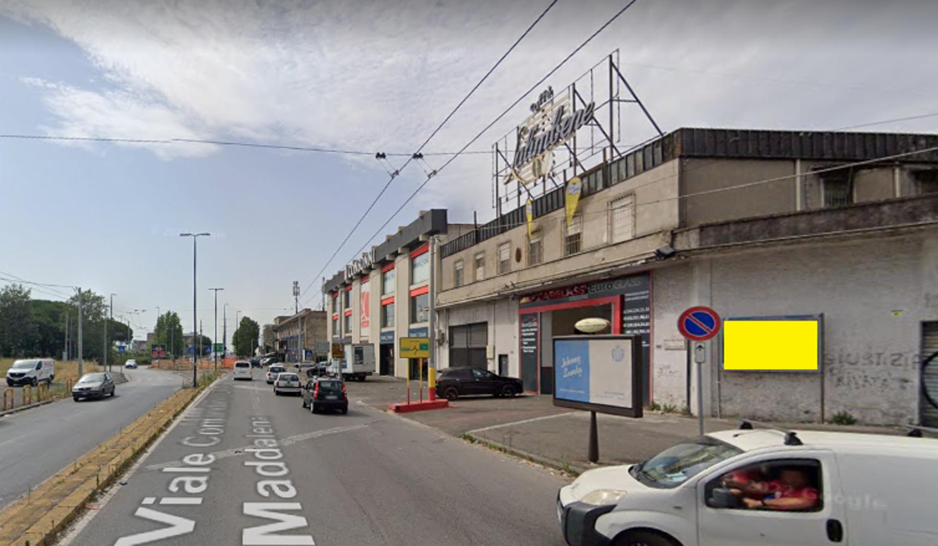 Impianto a VIALE COMANDANTE UMBERTO MADDALENA  Napoli