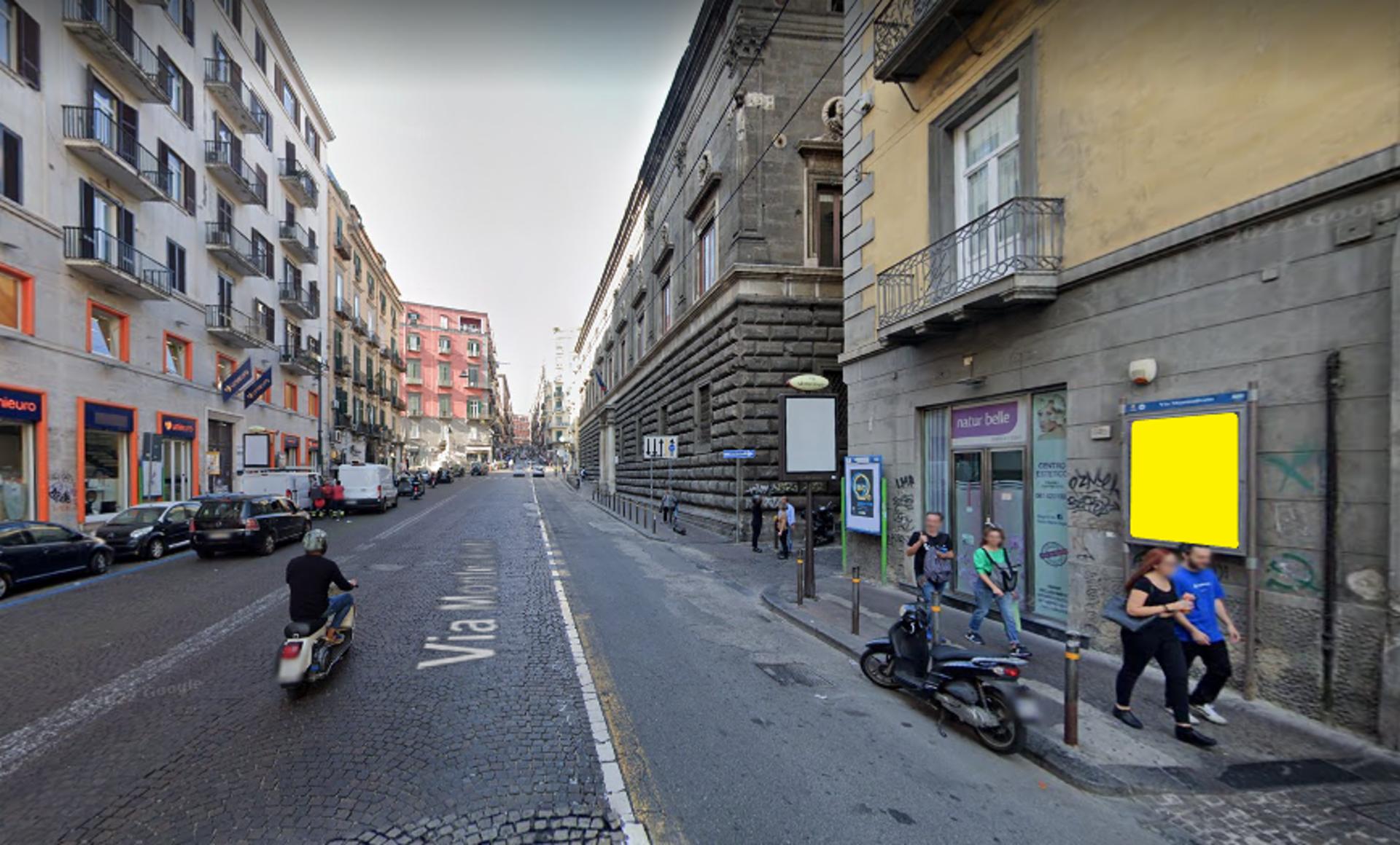 Impianto STENDARDO a Napoli, in zona it‘s