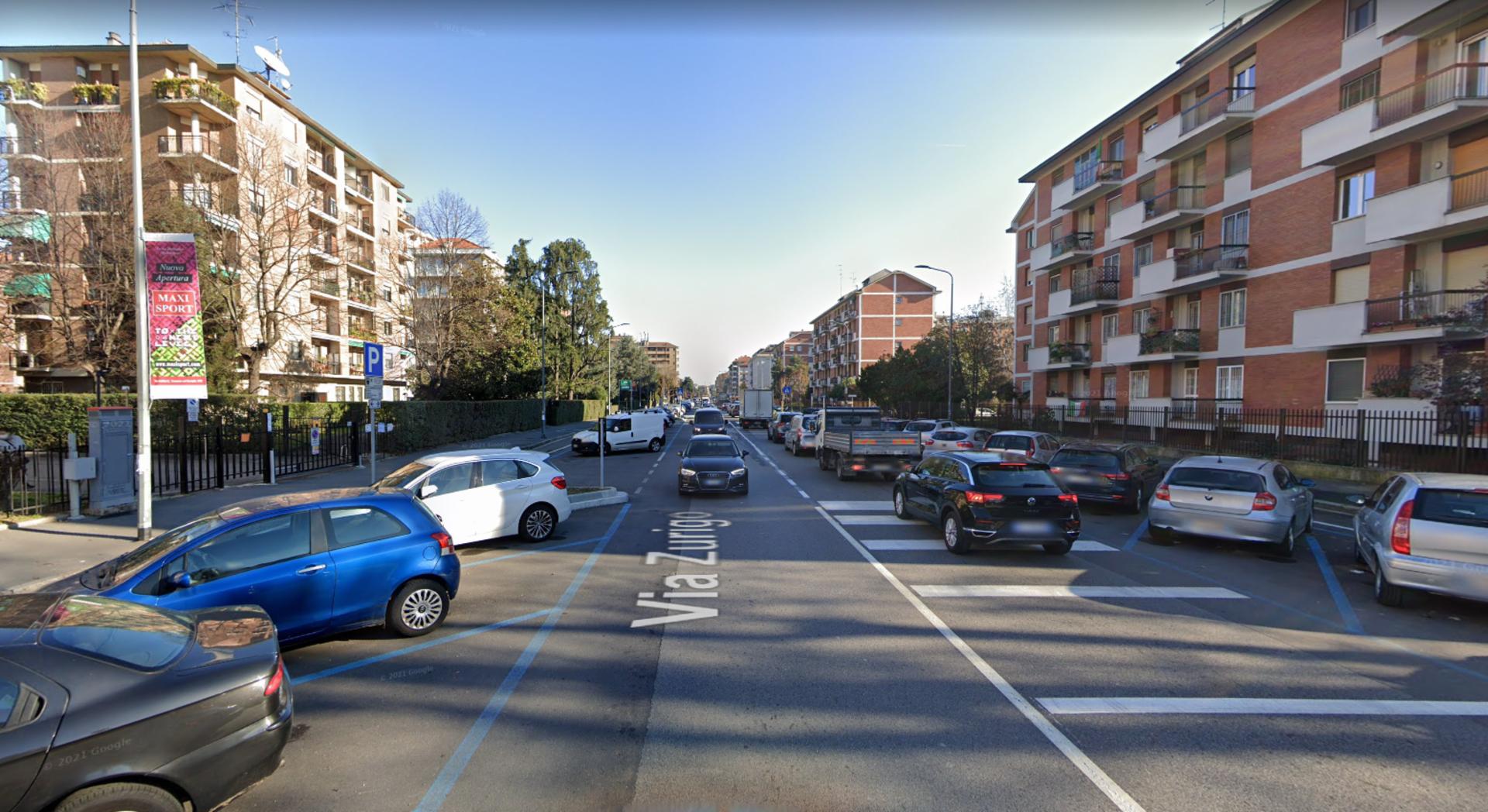 Impianto VERTICAL BANNER a Milano, in zona 3 Cavalieri