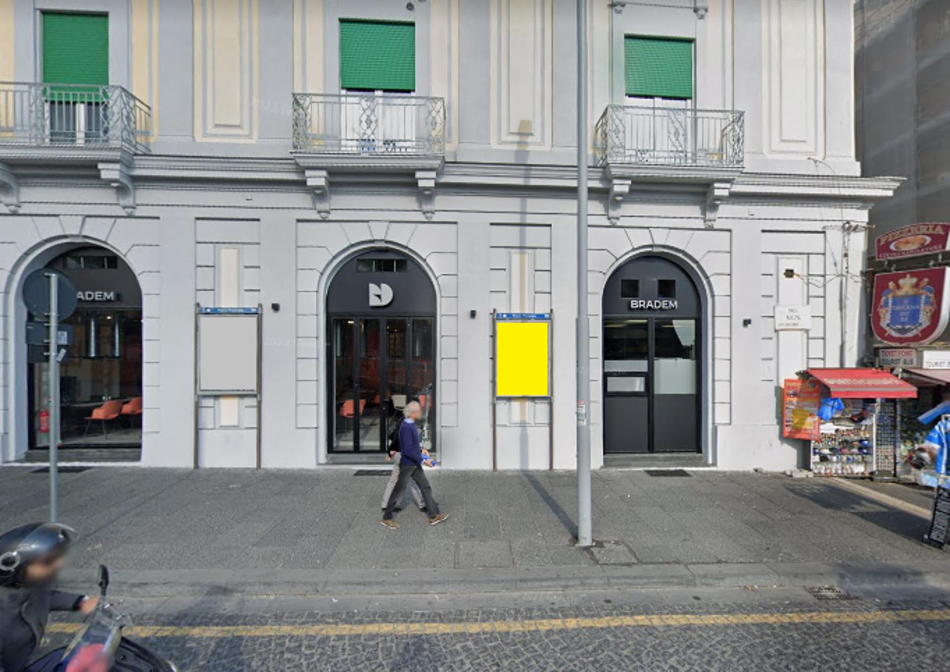 Impianto STENDARDO a Napoli, in zona il Chico d'Oro