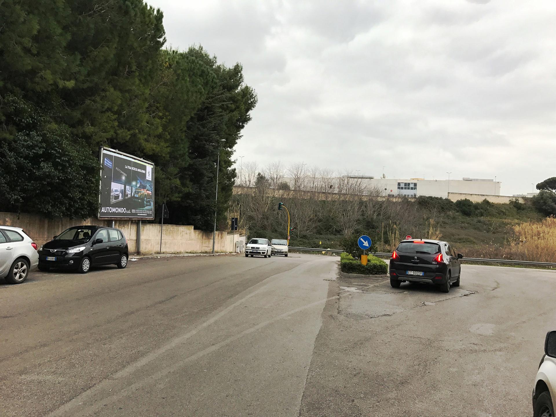 Impianto 6 X 3 a Brindisi, in zona Novembre Store