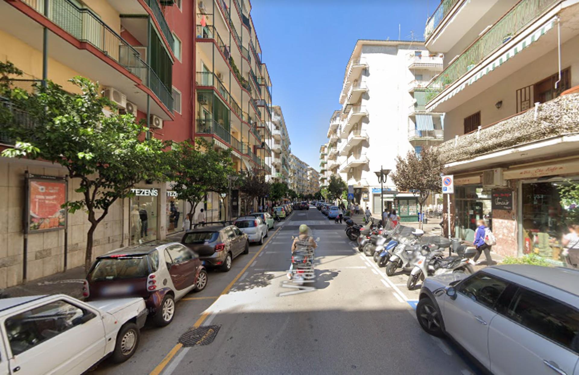 Impianto STENDARDO a Portici, in zona Bar delle Rose 3