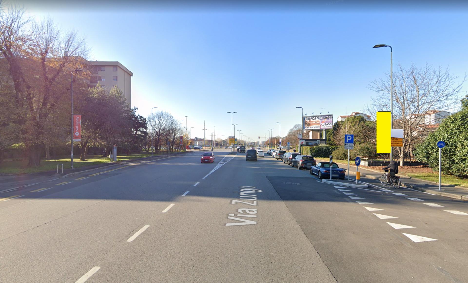 Impianto VERTICAL BANNER a Milano, in zona 3 Cavalieri