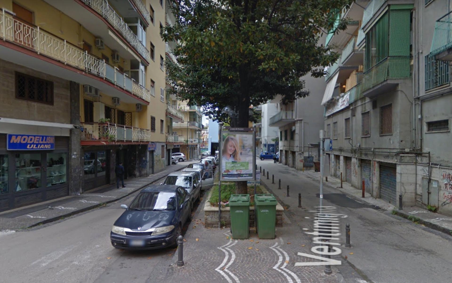 Impianto STENDARDO a Portici, in zona Bar delle Rose 3