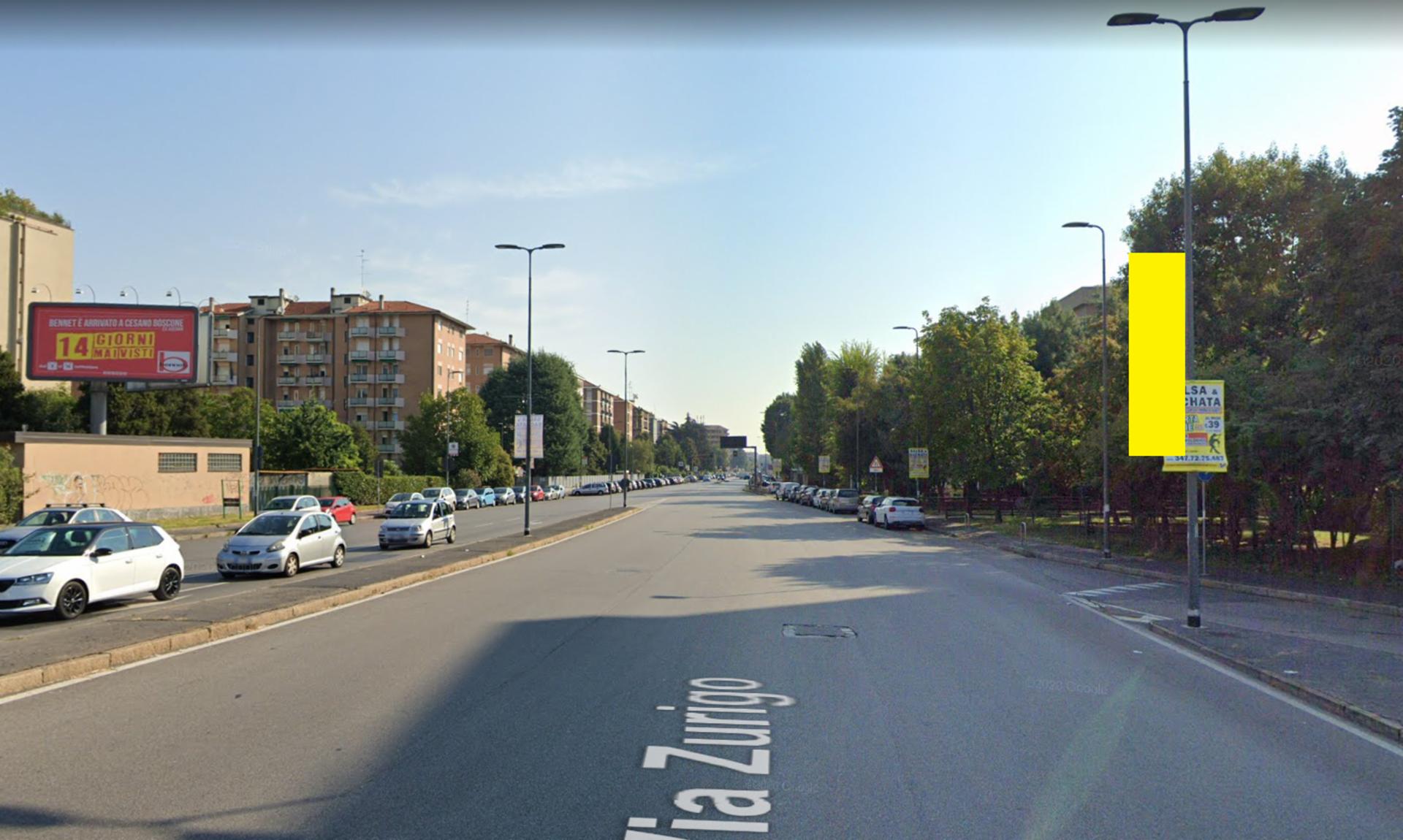 Impianto VERTICAL BANNER a Milano, in zona Pizzikotto