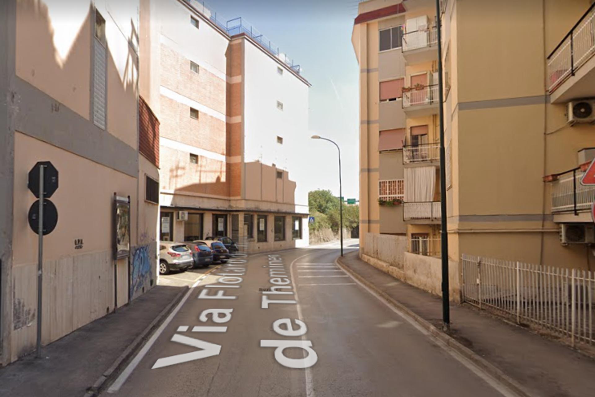 Impianto a VIA FLOTARD DE LAUZIERES DE THERMINES  Portici