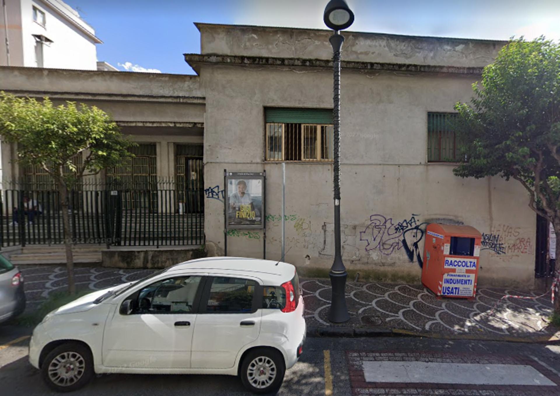 Impianto STENDARDO a Portici, in zona Villa La Colombaia