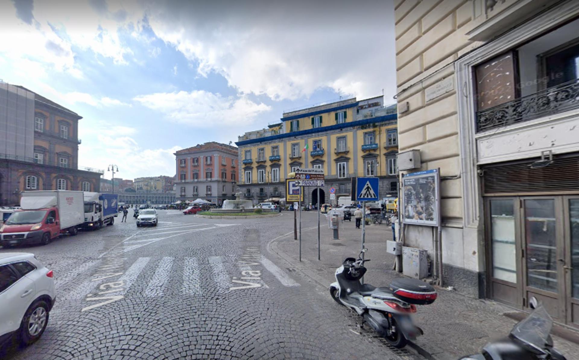 Impianto STENDARDO a Napoli, in zona Rossopomodoro