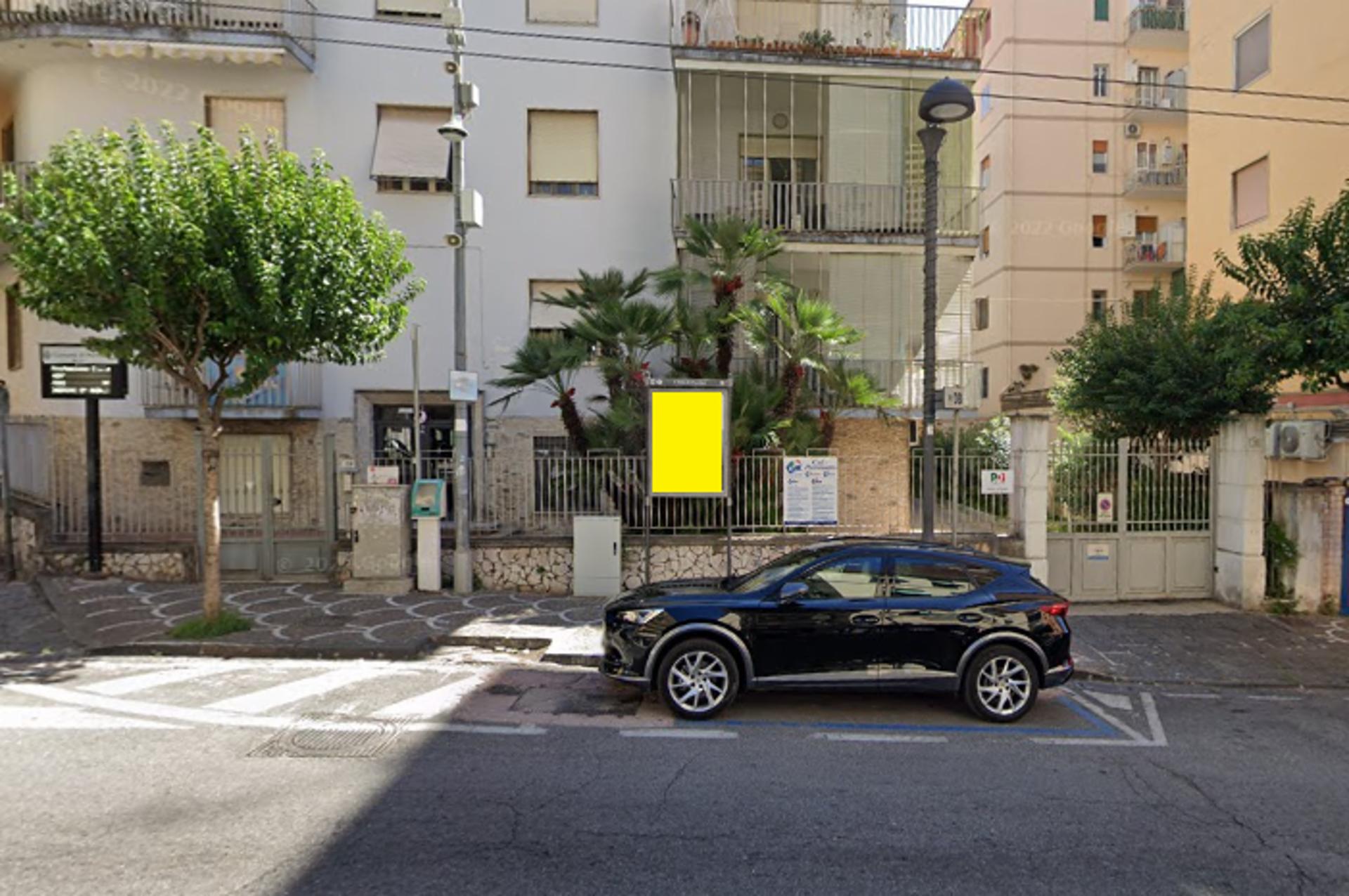 Impianto STENDARDO a Portici, in zona Bar delle Rose 3