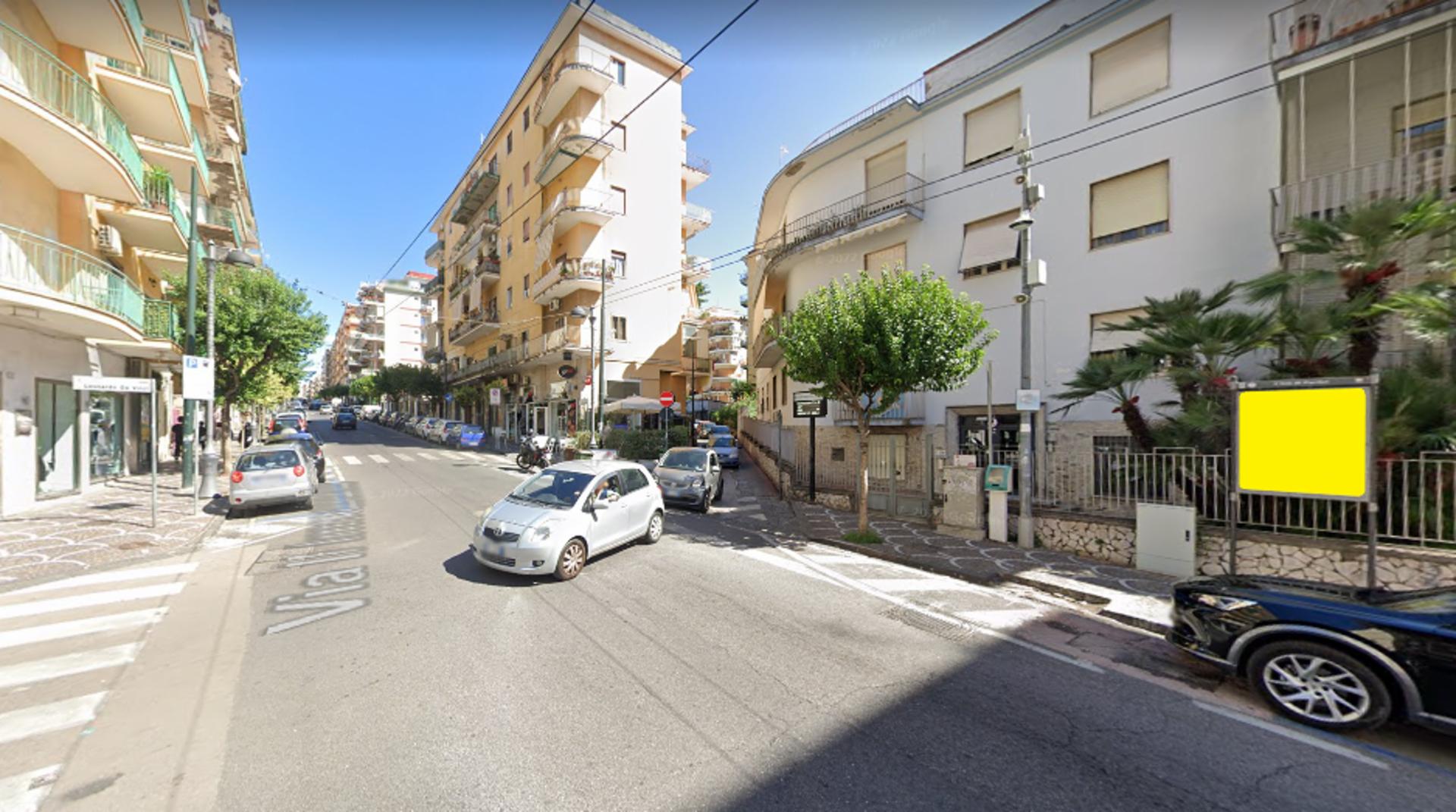 Impianto STENDARDO a Portici, in zona Bar delle Rose 3