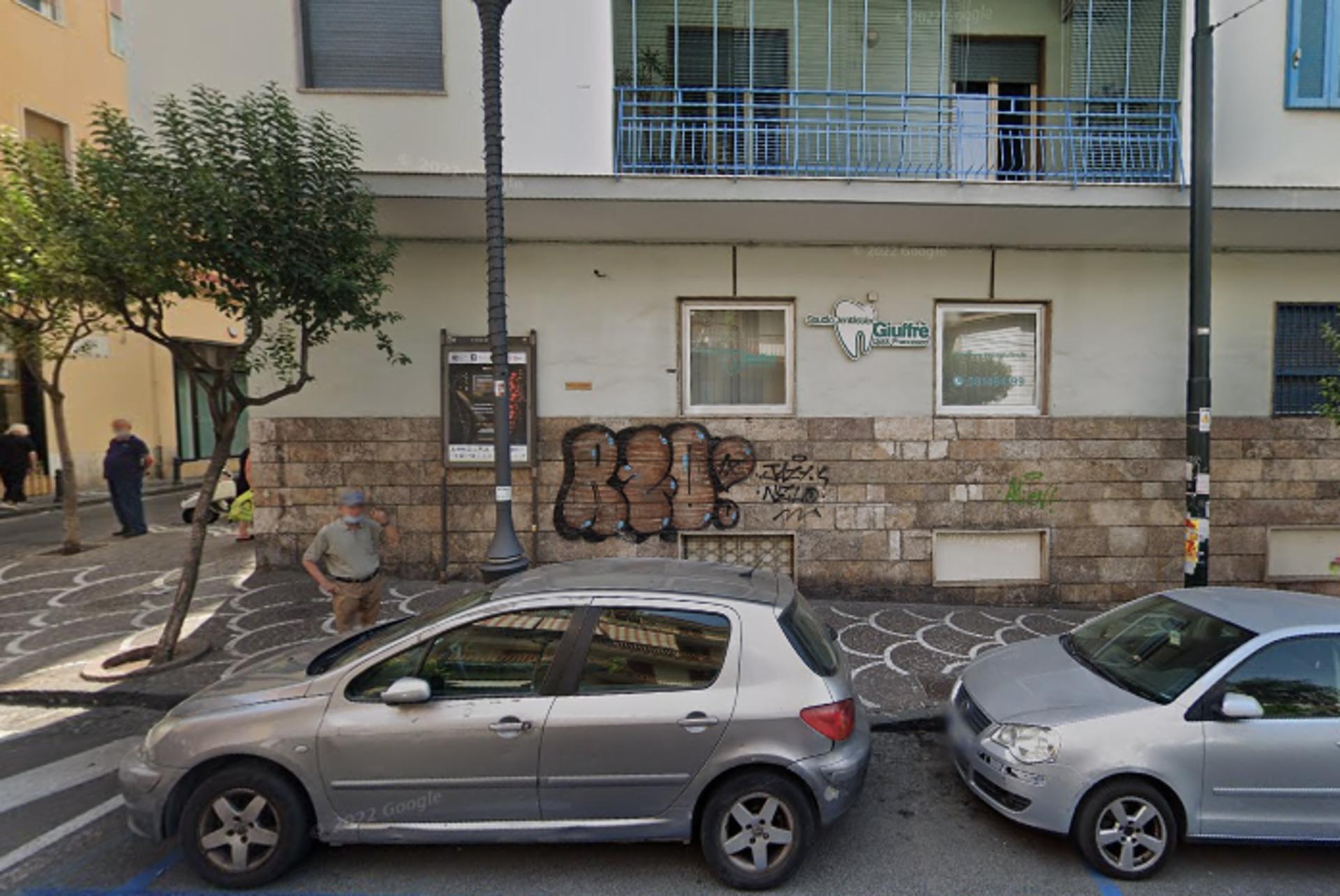 Impianto STENDARDO a Portici, in zona Bar delle Rose 3