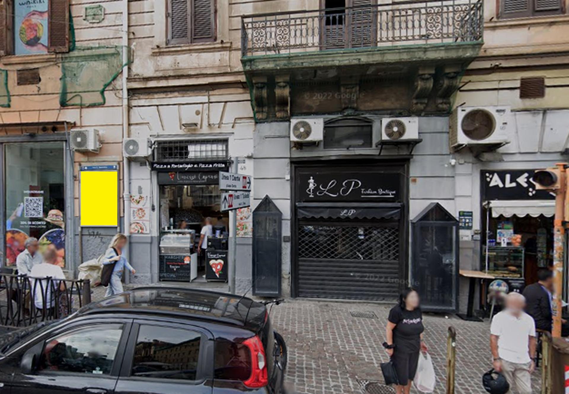 Impianto STENDARDO a Napoli, in zona Camomilla Italia