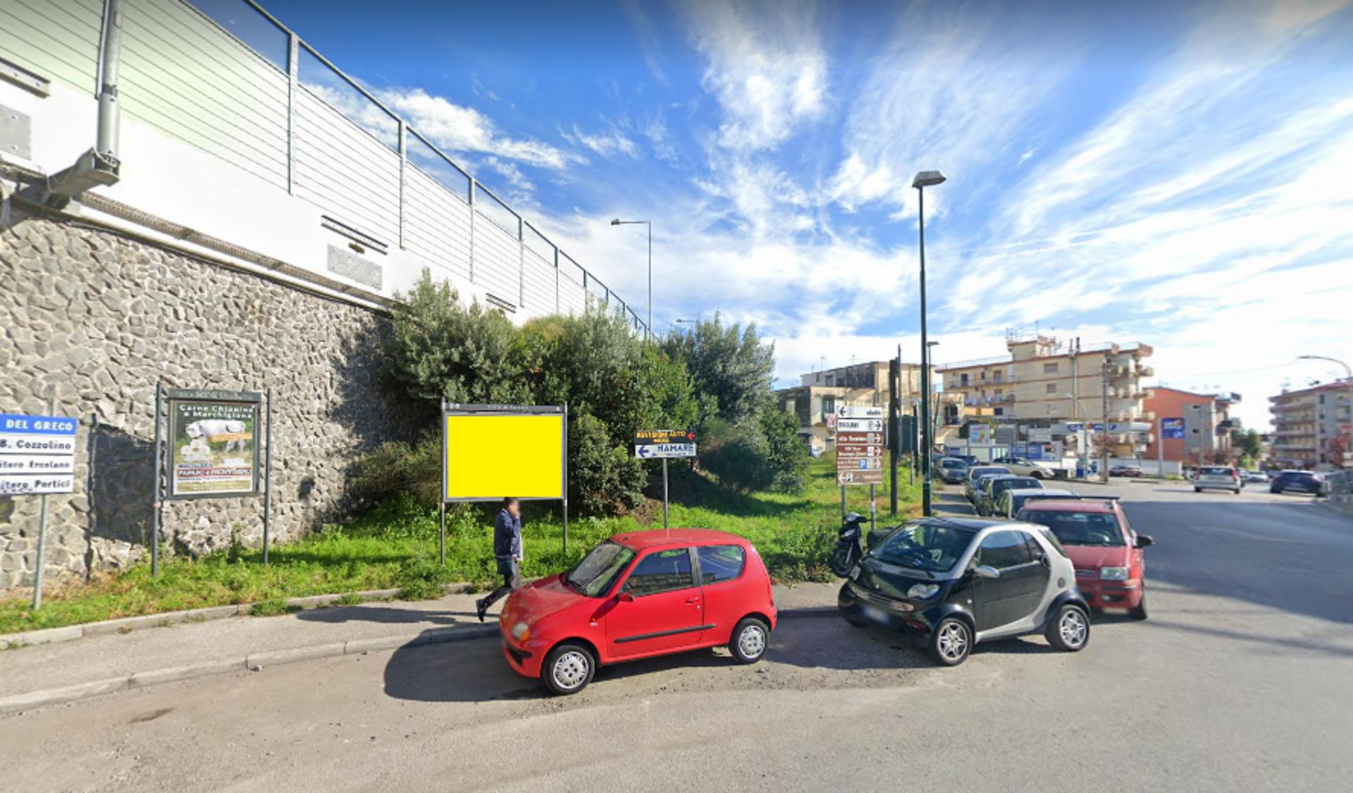 Impianto a PIAZZA PRIVATA LUIGI SAPIO  Portici