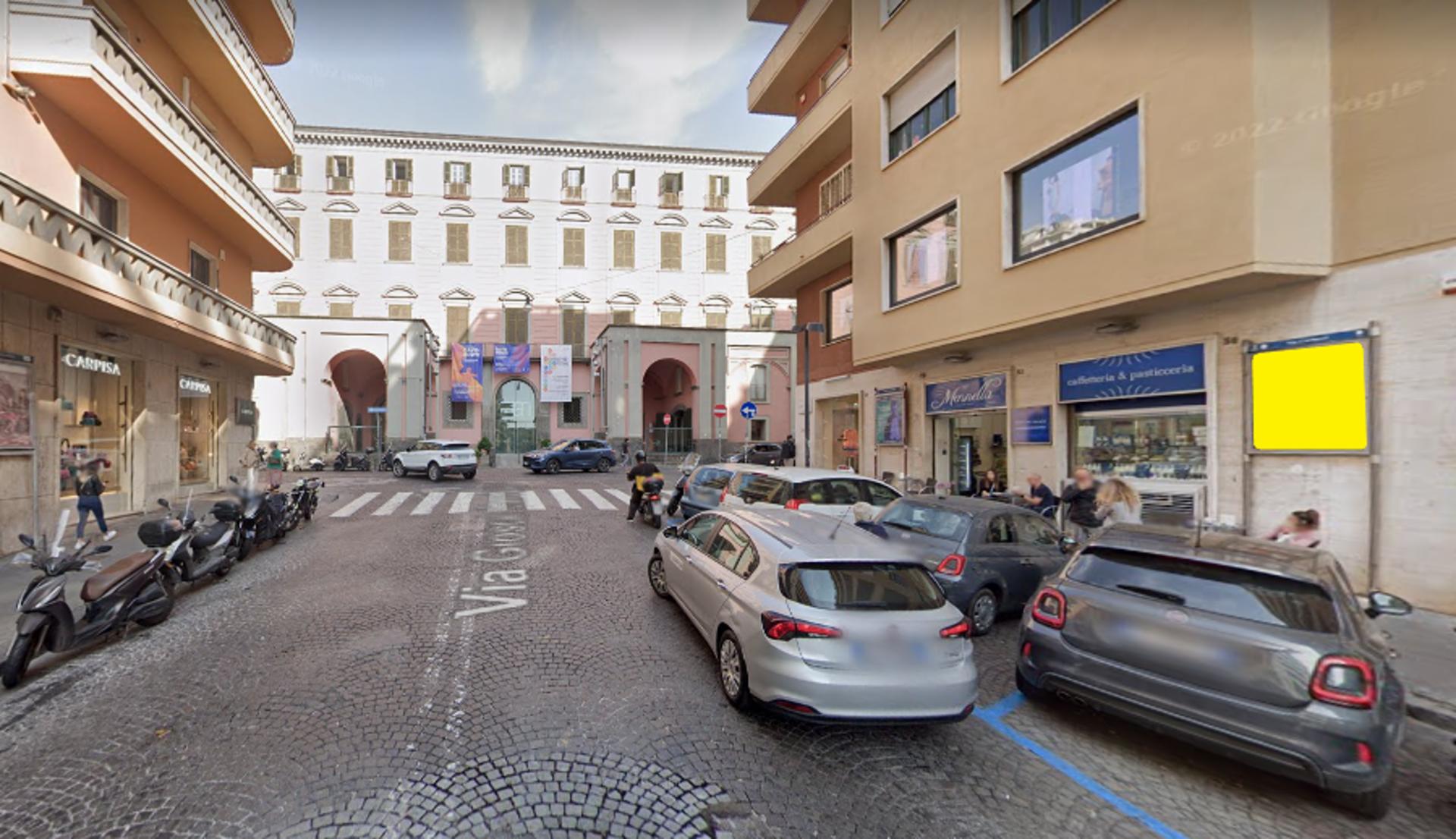 Impianto STENDARDO a Napoli, in zona Deliberti