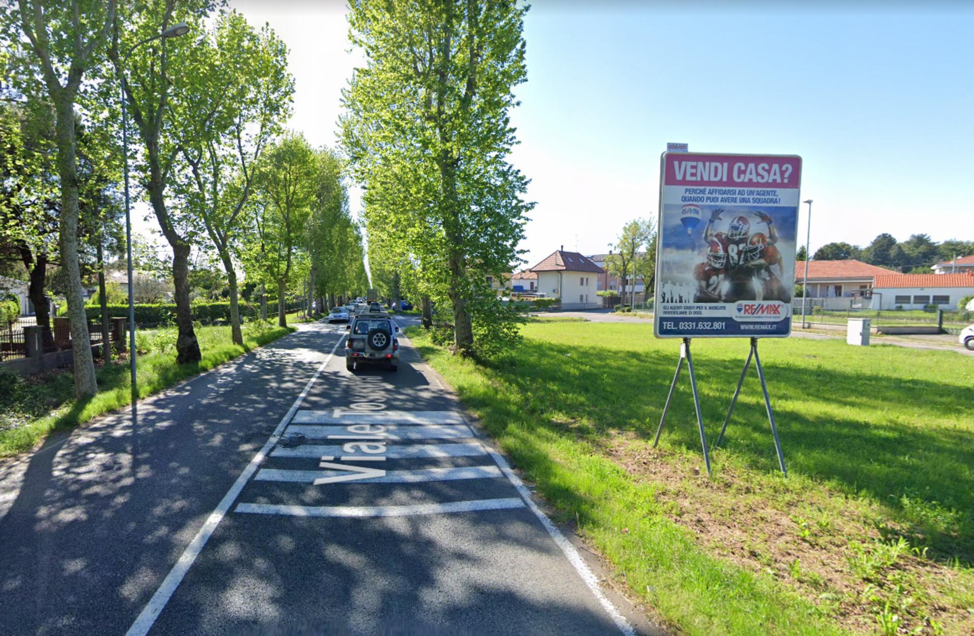 Impianto CARTELLONISTICA a Busto Arsizio, in zona Bar Aroma Busto Arsizio