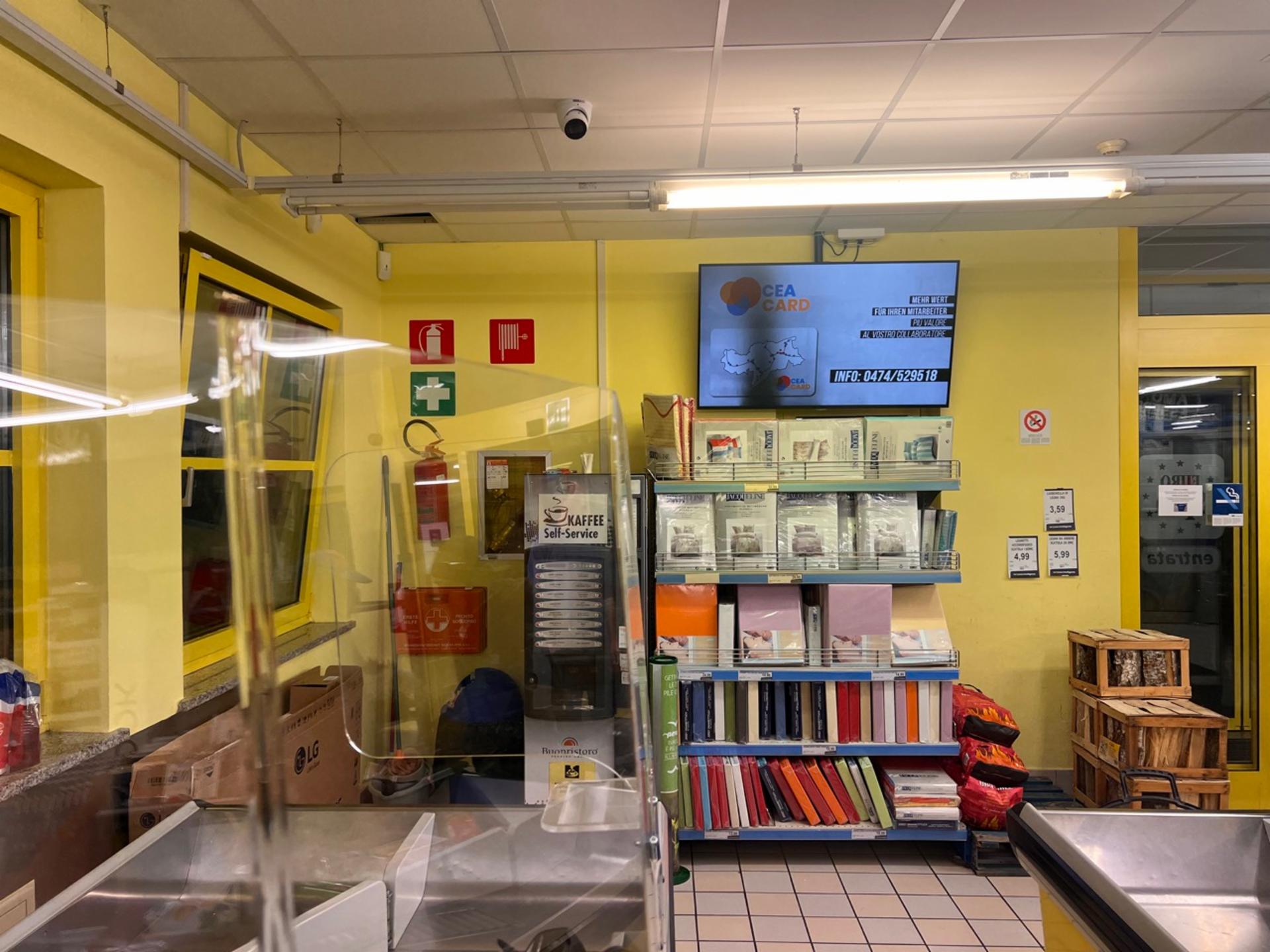 Impianto DISPLAY / LED a Ora, in zona Buschenschank Tschurtsch