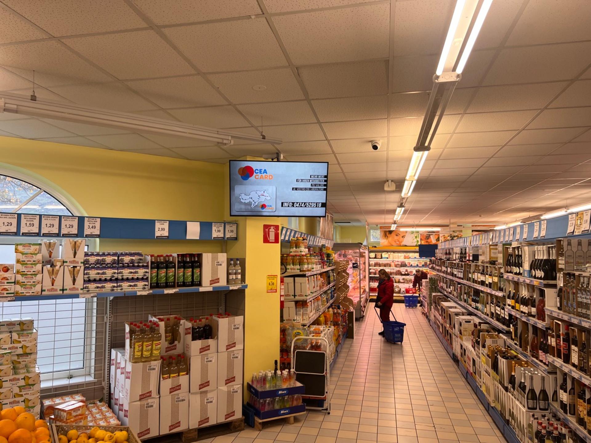Impianto DISPLAY / LED a Lasa, in zona EuroSpin