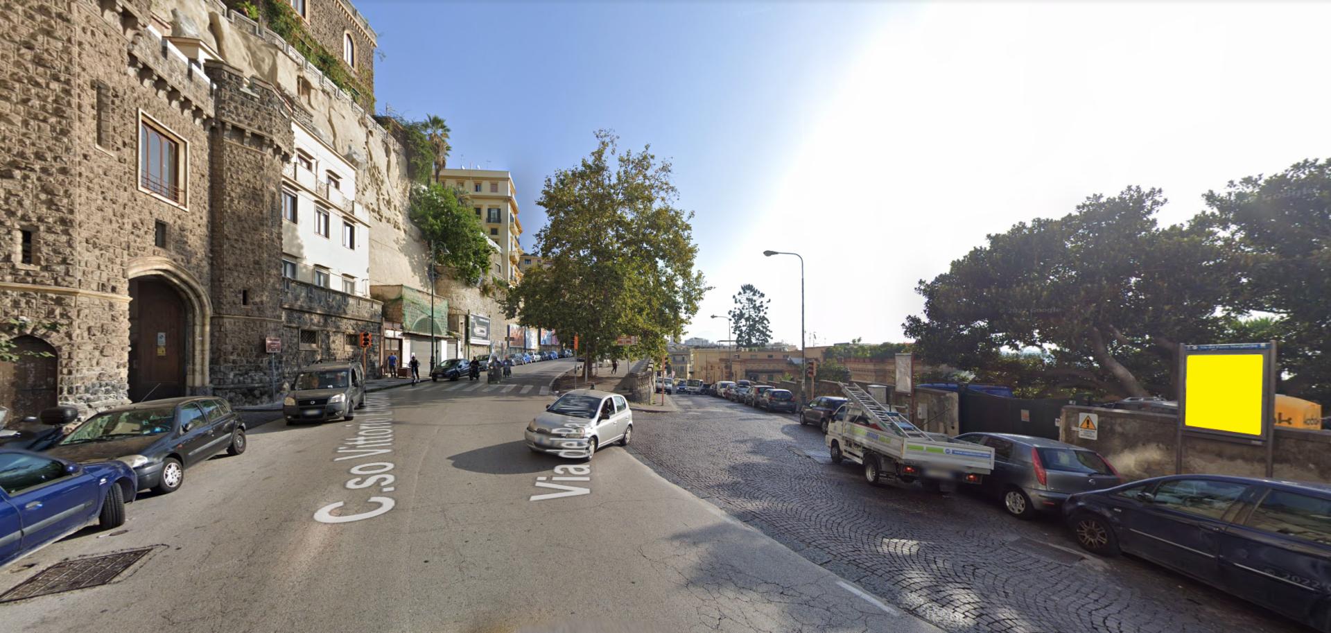Impianto STENDARDO a Napoli, in zona Cafè Amadeus