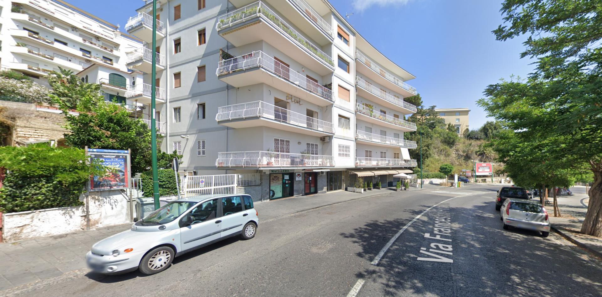 Impianto STENDARDO a Napoli, in zona Buono Alimentari
