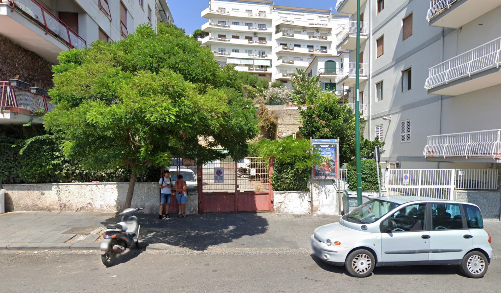 Impianto STENDARDO a Napoli, in zona Buono Alimentari