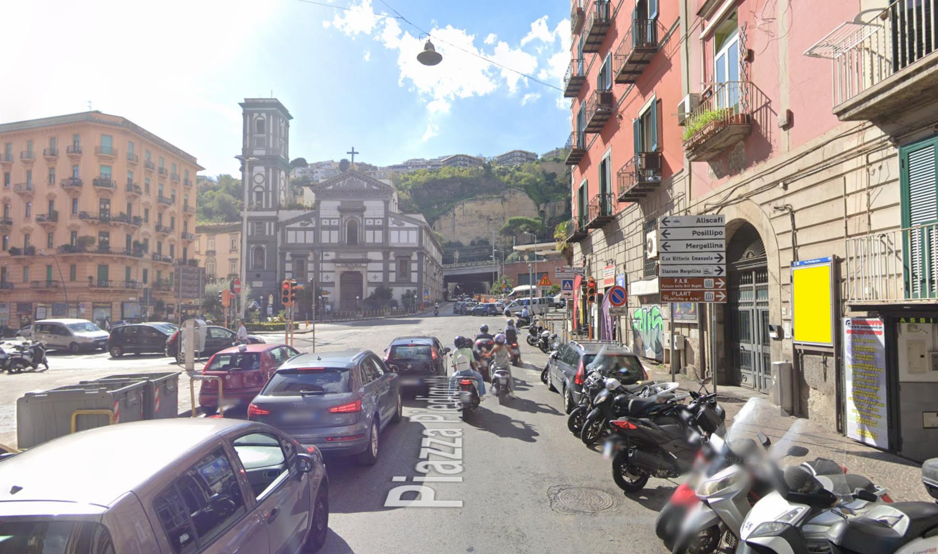 Impianto STENDARDO a Napoli, in zona Fumo e Caffè