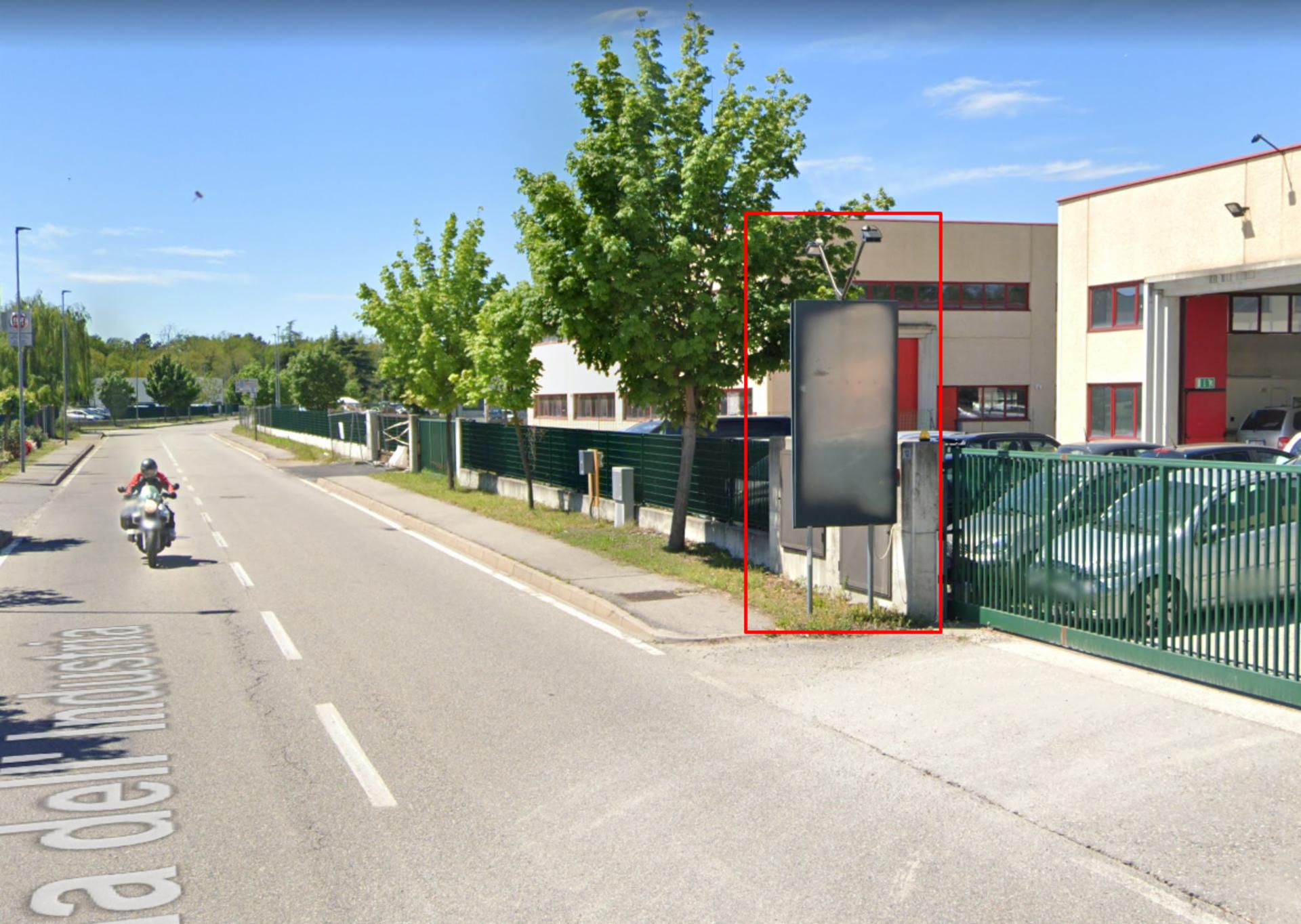 Impianto CARTELLONISTICA a Somma Lombardo, in zona Malpensa Turkish Kebab
