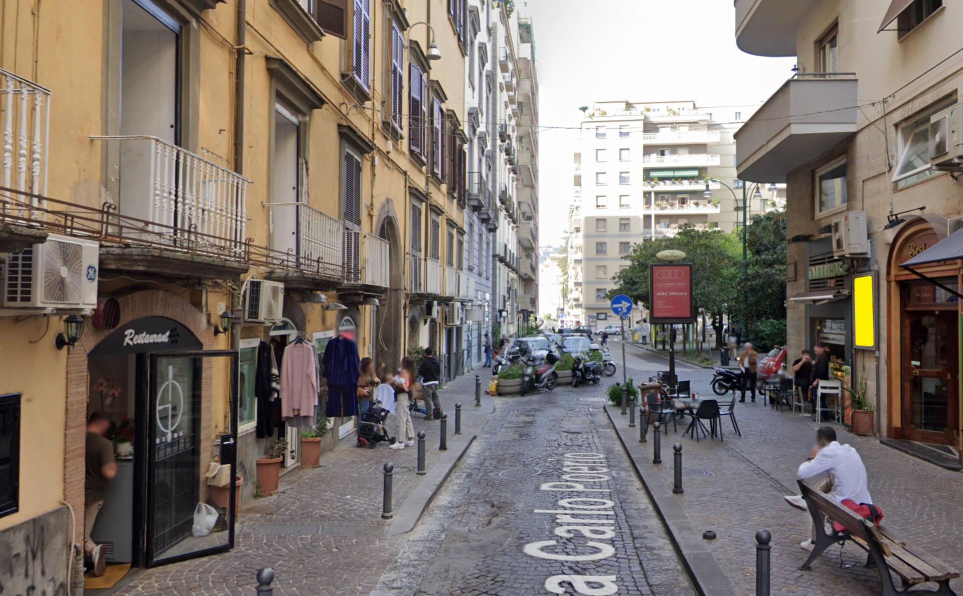 Impianto STENDARDO a Napoli, in zona Crudo Rè