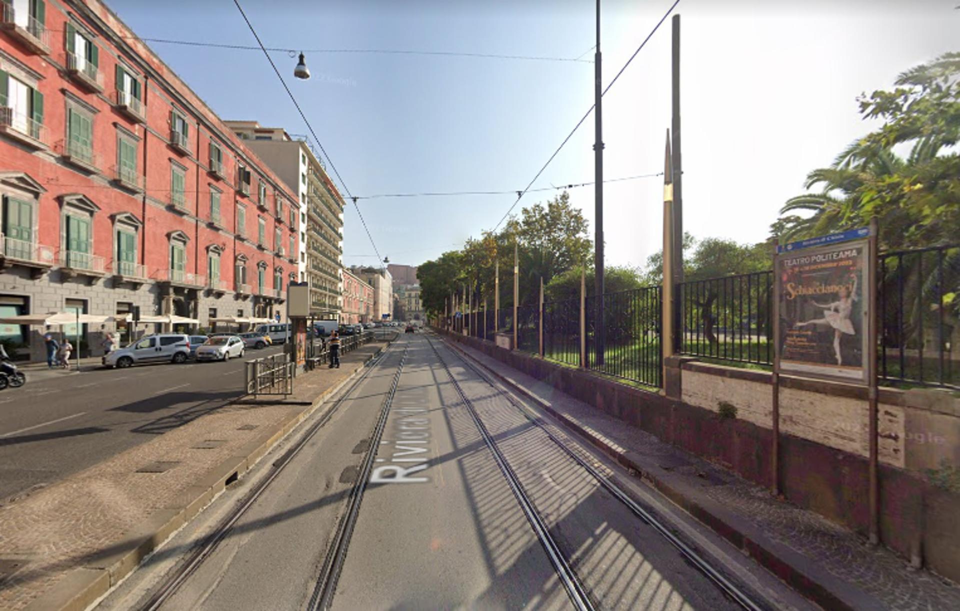 Impianto STENDARDO a Napoli, in zona Pizzeria Salvo