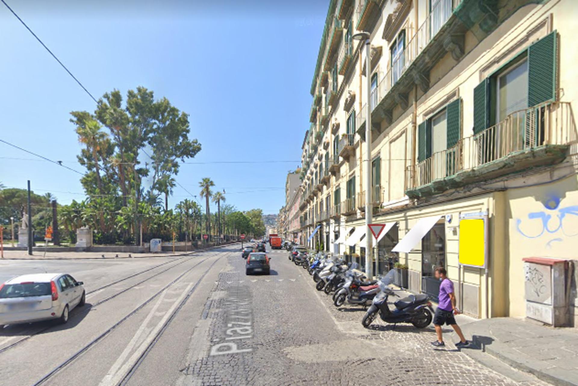 Impianto STENDARDO a Napoli, in zona Antica Friggitoria La Masardona dal 1945
