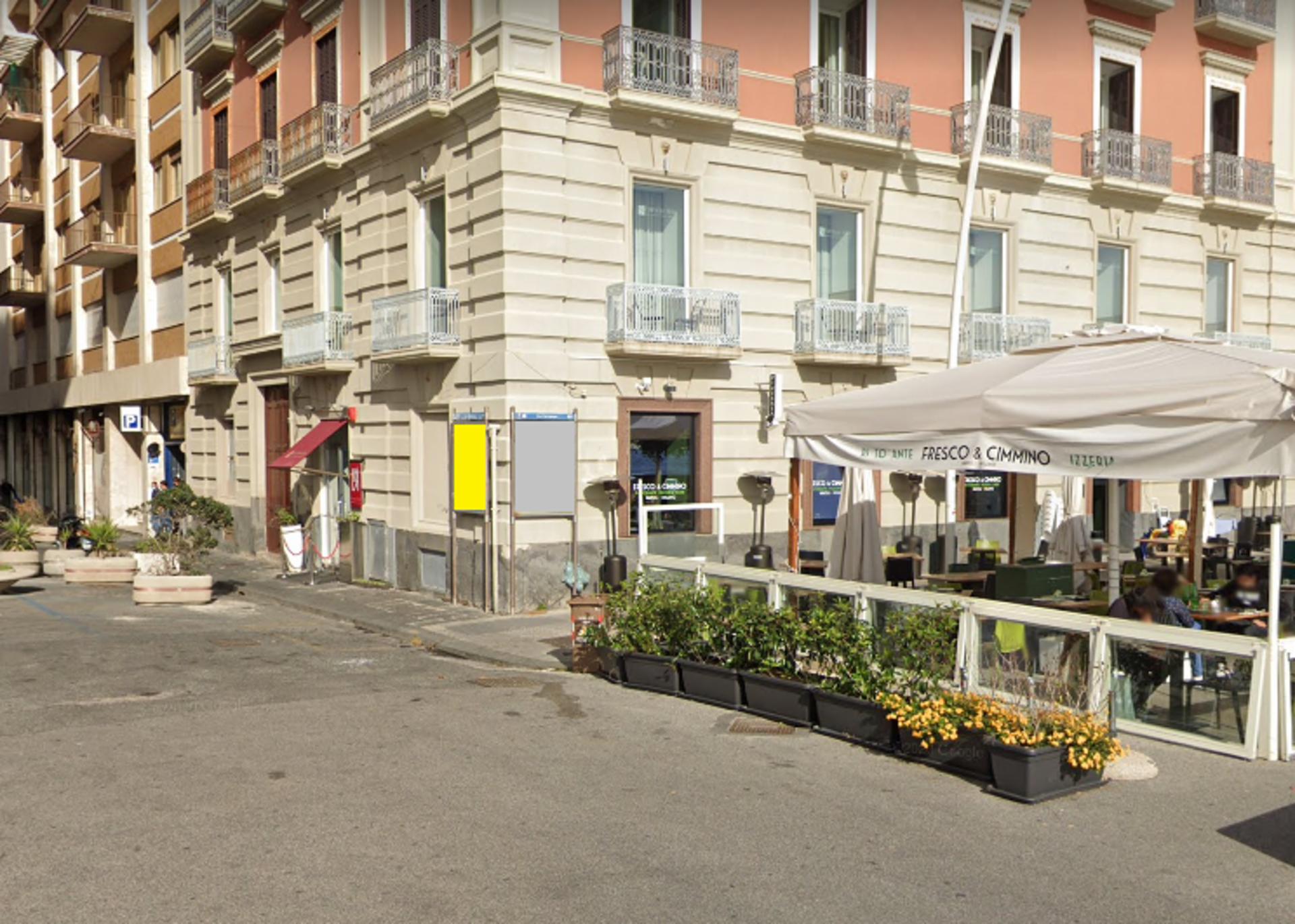 Impianto STENDARDO a Napoli, in zona Ammare
