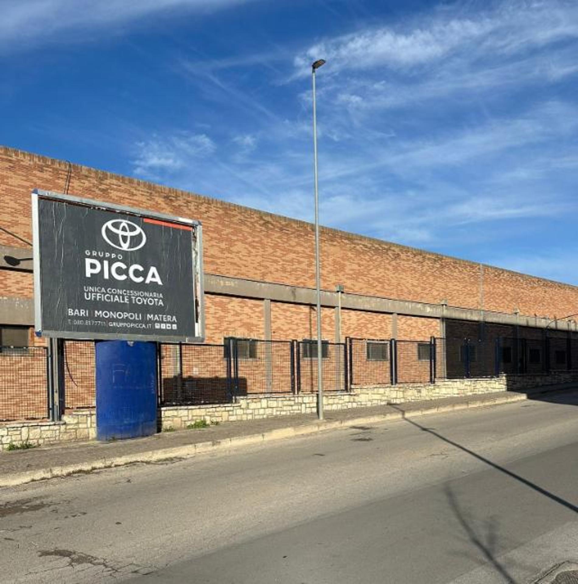Impianto POSTER a Matera, in zona Taglio Netto Filippo Acconciature