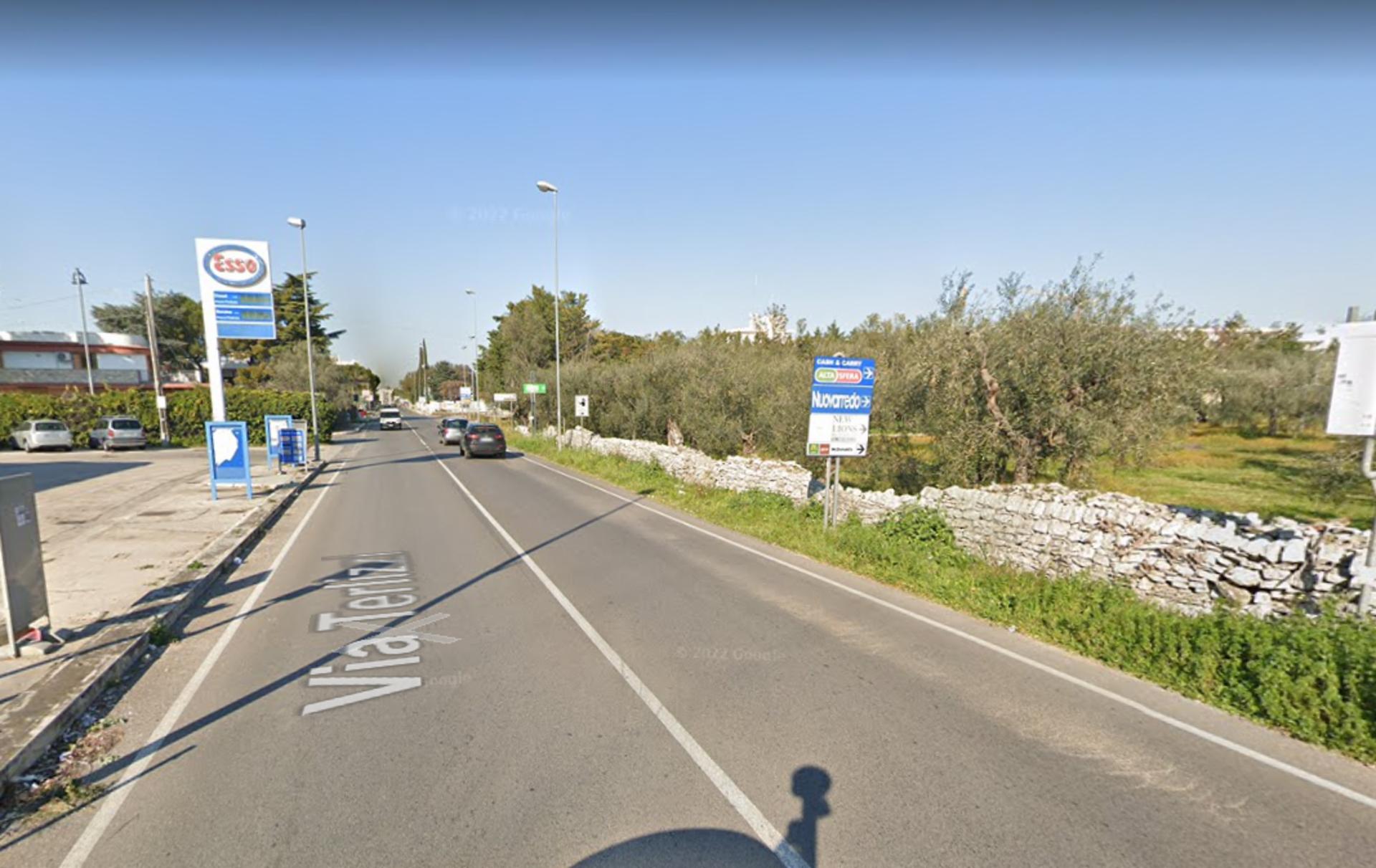 Impianto a VIA TERLIZZI - per immissione SS 16 dir Foggia  Molfetta