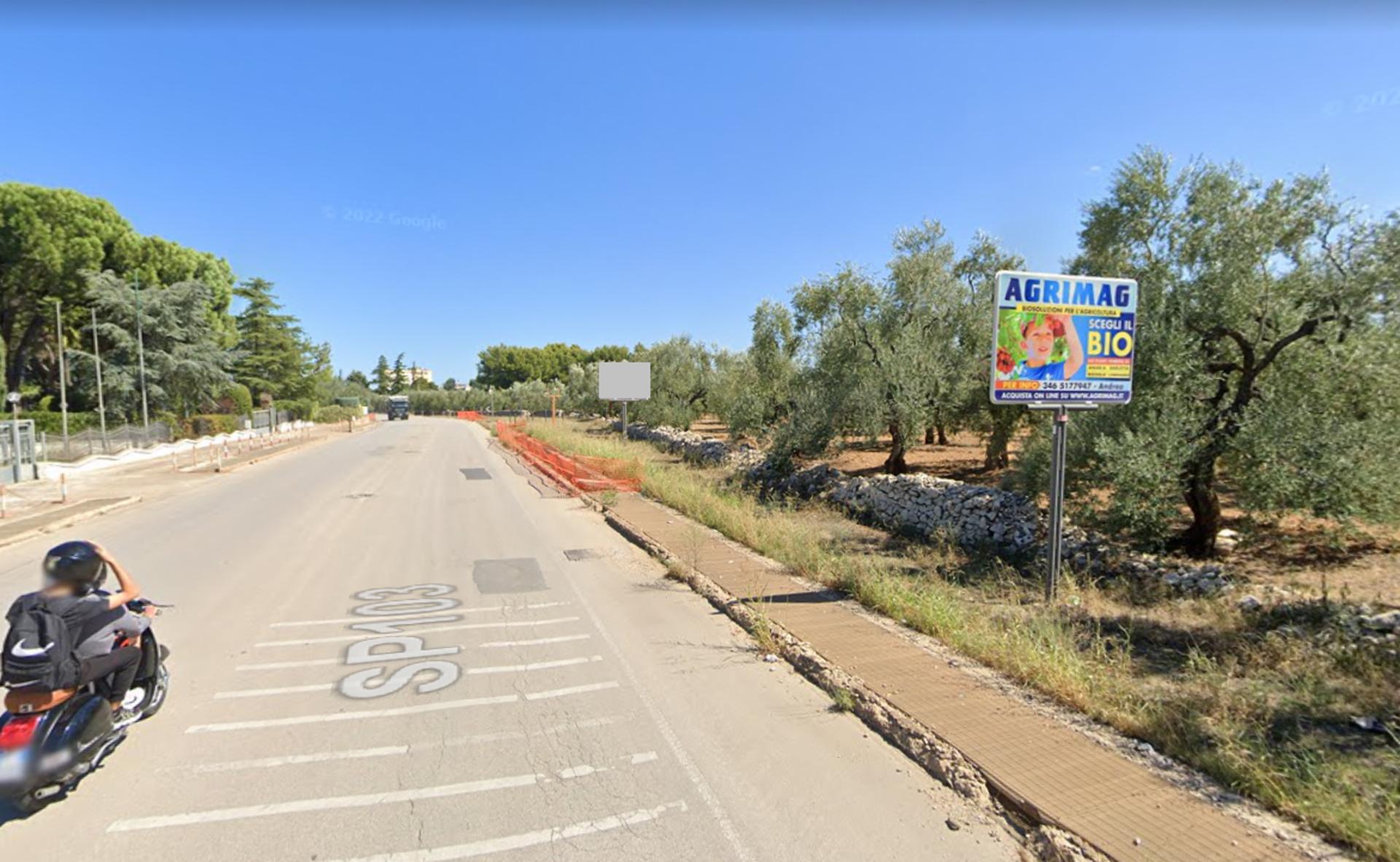 Impianto CARTELLONISTICA a Corato, in zona Jubliee Disco Club