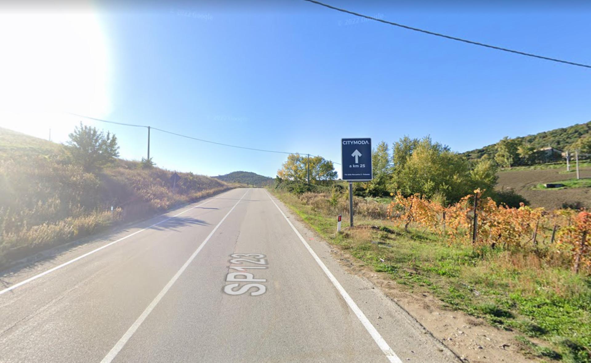 Impianto CARTELLONISTICA a Oppido Lucano