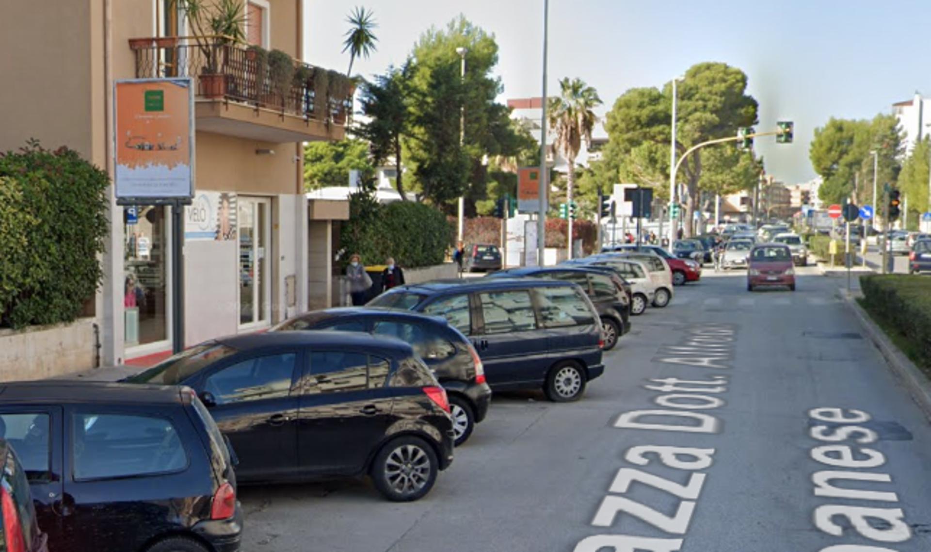Impianto CARTELLONISTICA a Trani, in zona Senti